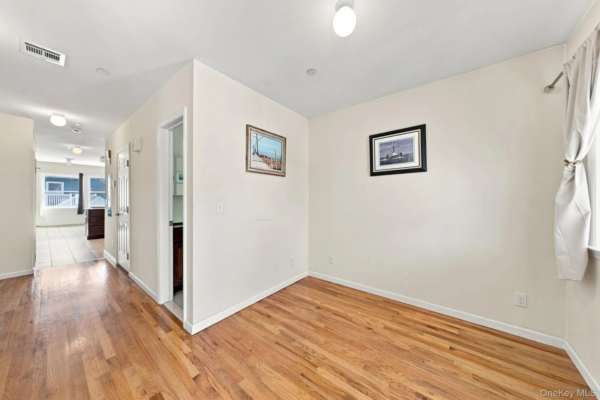 120 6th Road, New York, NY, 2 Bedrooms Bedrooms, 4 Rooms Rooms,1 BathroomBathrooms,Residential,For Rent,6th,0,951881 120 6th Road, New York, NY, 2 Bedrooms Bedrooms, 4 Rooms Rooms,1 BathroomBathrooms,Residential,For Rent,6th,0,951881
