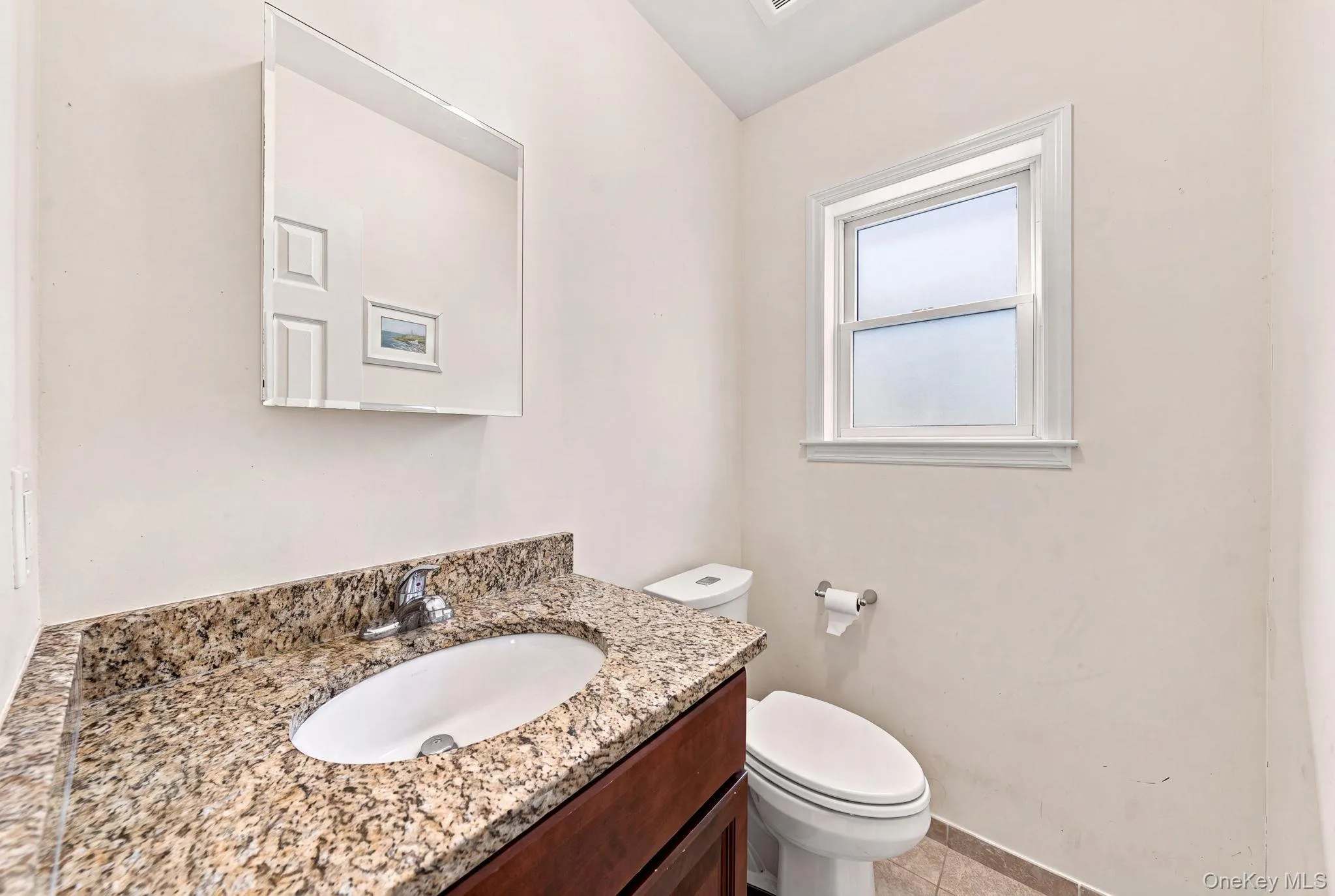 120 6th Road, New York, NY, 2 Bedrooms Bedrooms, 4 Rooms Rooms,1 BathroomBathrooms,Residential,For Rent,6th,0,951881 120 6th Road, New York, NY, 2 Bedrooms Bedrooms, 4 Rooms Rooms,1 BathroomBathrooms,Residential,For Rent,6th,0,951881