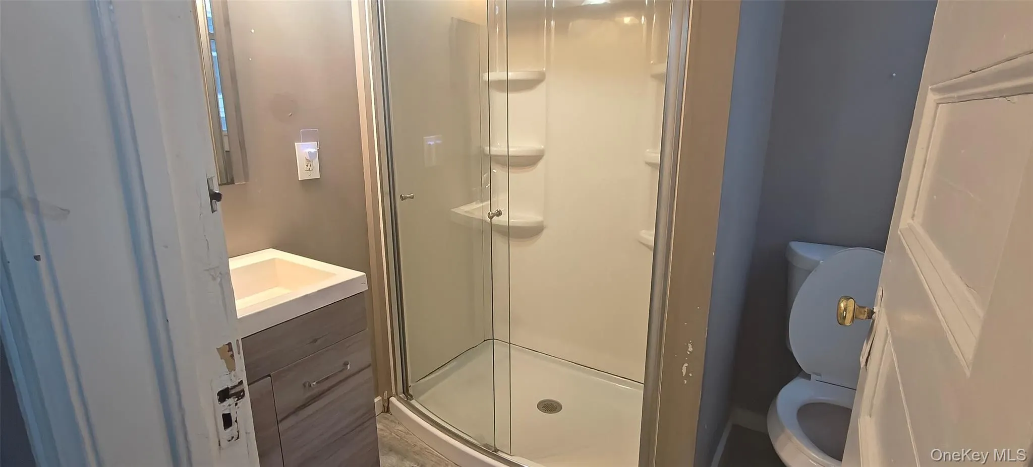 27 Franklin Street, Poughkeepsie, NY, 2 Bedrooms Bedrooms, 4 Rooms Rooms,1 BathroomBathrooms,Residential Lease,For Rent,Franklin,0,951897 27 Franklin Street, Poughkeepsie, NY, 2 Bedrooms Bedrooms, 4 Rooms Rooms,1 BathroomBathrooms,Residential Lease,For Rent,Franklin,0,951897