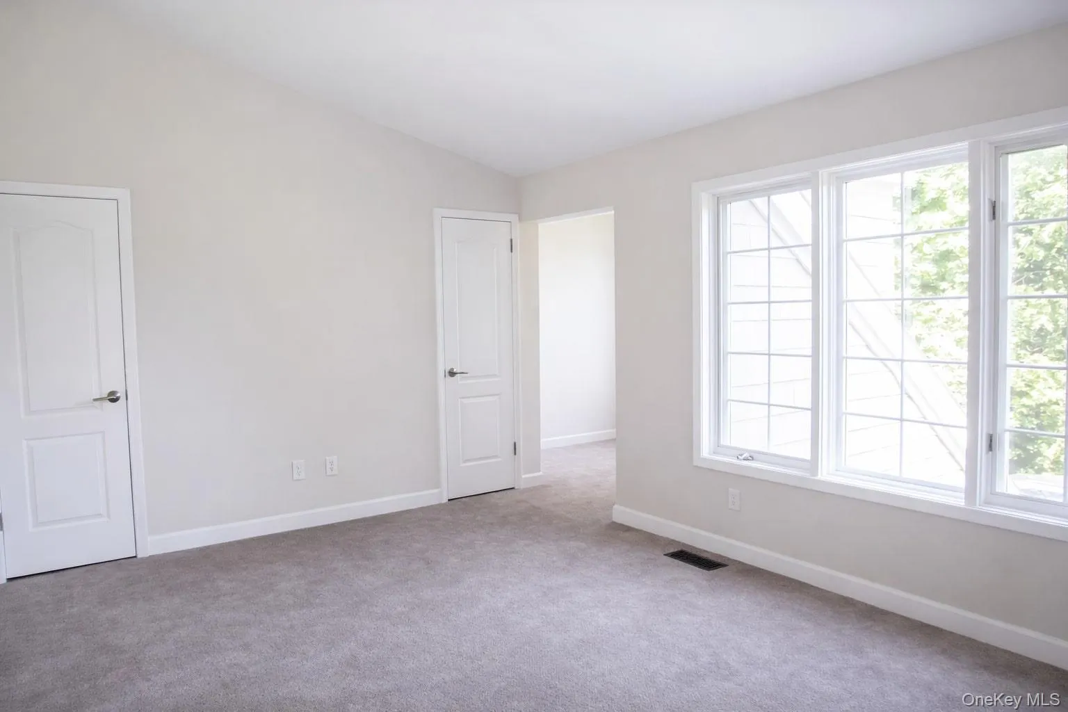 42 Clarewood Drive, Greenburgh, NY, 3 Bedrooms Bedrooms, 7 Rooms Rooms,3 BathroomsBathrooms,Residential Lease,Idx,Clarewood,0,951929 42 Clarewood Drive, Greenburgh, NY, 3 Bedrooms Bedrooms, 7 Rooms Rooms,3 BathroomsBathrooms,Residential Lease,Idx,Clarewood,0,951929