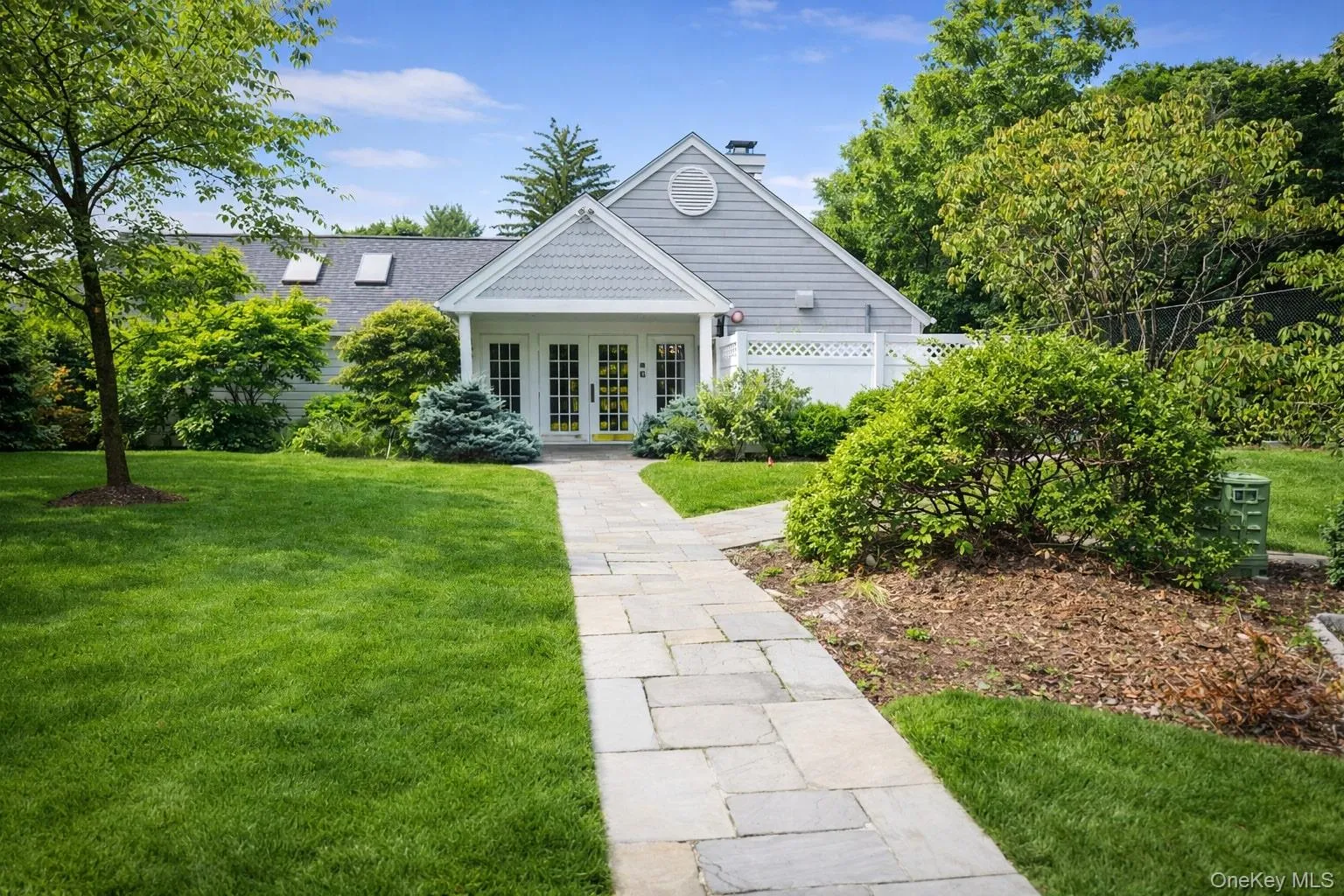 42 Clarewood Drive, Greenburgh, NY, 3 Bedrooms Bedrooms, 7 Rooms Rooms,3 BathroomsBathrooms,Residential Lease,For Rent,Clarewood,0,951929 42 Clarewood Drive, Greenburgh, NY, 3 Bedrooms Bedrooms, 7 Rooms Rooms,3 BathroomsBathrooms,Residential Lease,For Rent,Clarewood,0,951929