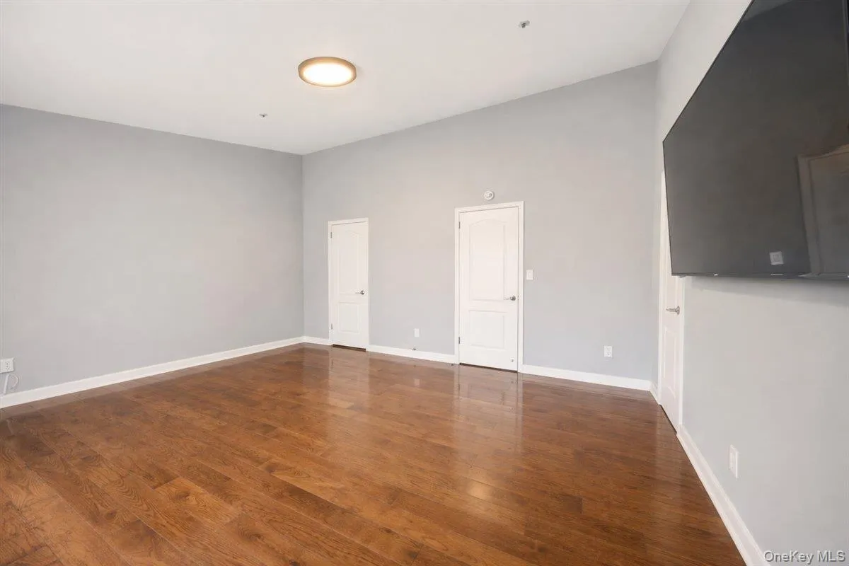 42 Clarewood Drive, Greenburgh, NY, 3 Bedrooms Bedrooms, 7 Rooms Rooms,3 BathroomsBathrooms,Residential Lease,For Rent,Clarewood,0,951929 42 Clarewood Drive, Greenburgh, NY, 3 Bedrooms Bedrooms, 7 Rooms Rooms,3 BathroomsBathrooms,Residential Lease,For Rent,Clarewood,0,951929