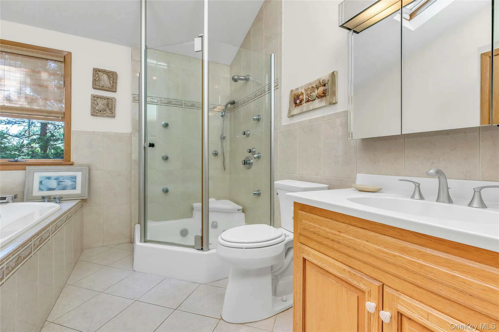 306 Versa Place, Islip, NY, 3 Bedrooms Bedrooms, 7 Rooms Rooms,1 BathroomBathrooms,Residential,For Rent,Versa,0,951930 306 Versa Place, Islip, NY, 3 Bedrooms Bedrooms, 7 Rooms Rooms,1 BathroomBathrooms,Residential,For Rent,Versa,0,951930