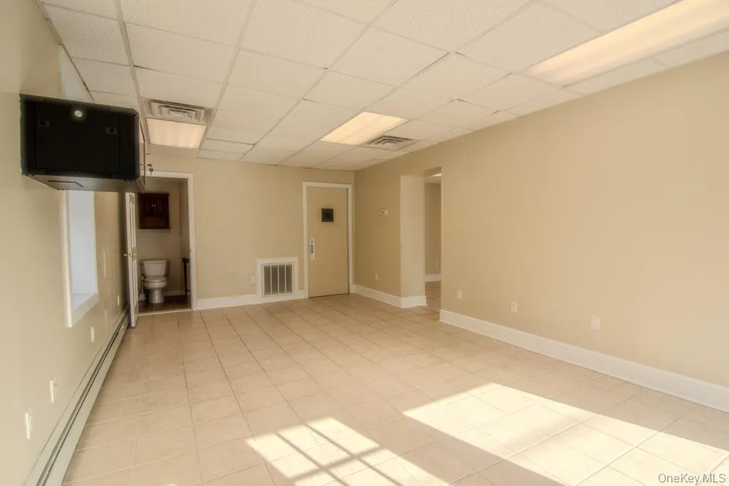 188 Lake Street, Liberty, NY, ,Commercial Lease,For Rent,Lake,0,951939 188 Lake Street, Liberty, NY, ,Commercial Lease,For Rent,Lake,0,951939