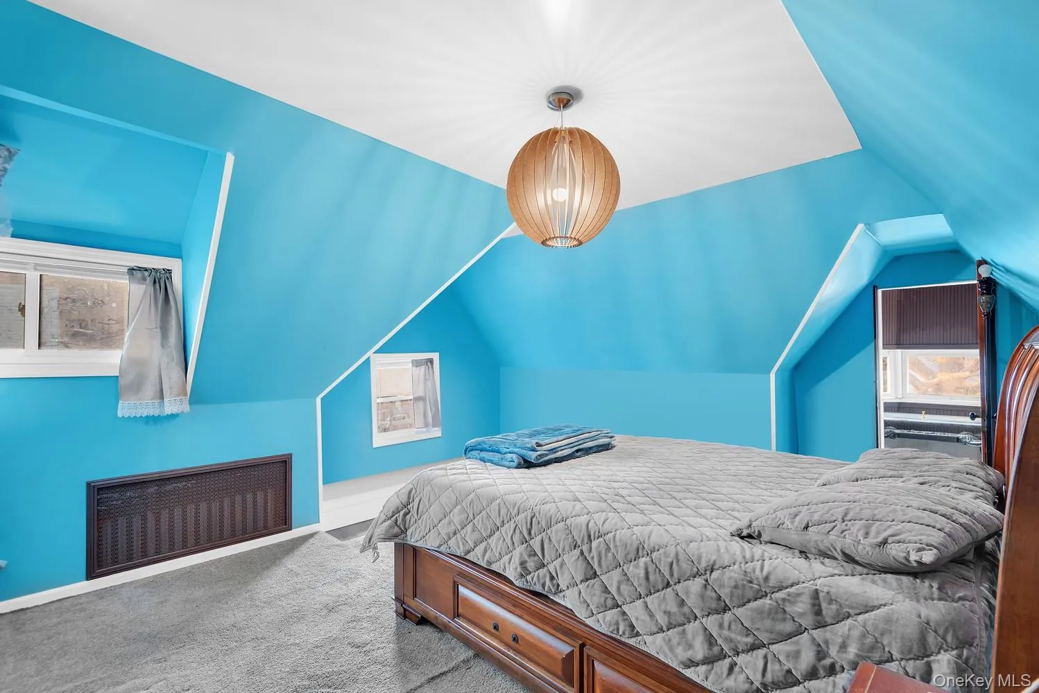 4810 Osgood Street, New York, NY, 4 Bedrooms Bedrooms, 6 Rooms Rooms,2 BathroomsBathrooms,Residential,For Rent,Osgood,0,951970 4810 Osgood Street, New York, NY, 4 Bedrooms Bedrooms, 6 Rooms Rooms,2 BathroomsBathrooms,Residential,For Rent,Osgood,0,951970