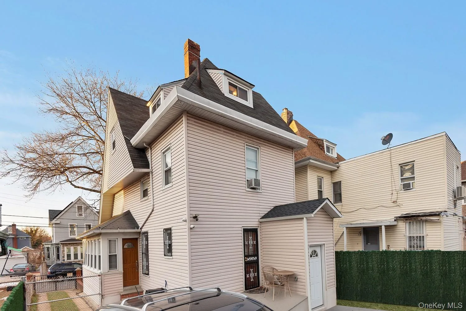 4810 Osgood Street, New York, NY, 4 Bedrooms Bedrooms, 6 Rooms Rooms,2 BathroomsBathrooms,Residential,For Rent,Osgood,0,951970 4810 Osgood Street, New York, NY, 4 Bedrooms Bedrooms, 6 Rooms Rooms,2 BathroomsBathrooms,Residential,For Rent,Osgood,0,951970