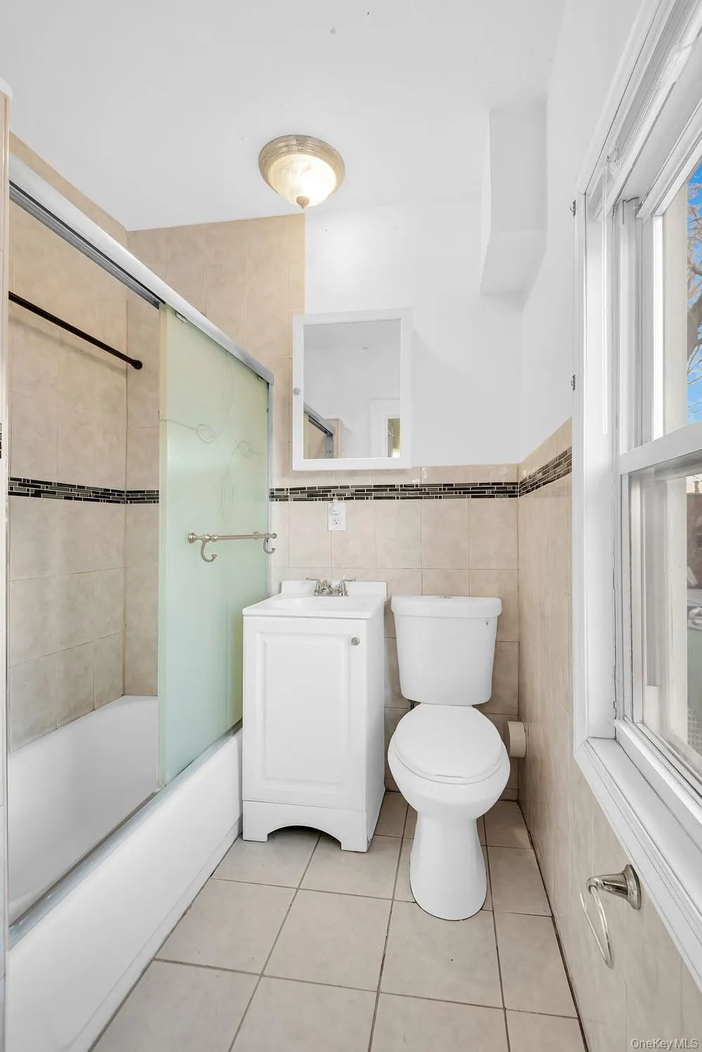 4810 Osgood Street, New York, NY, 4 Bedrooms Bedrooms, 6 Rooms Rooms,2 BathroomsBathrooms,Residential,For Rent,Osgood,0,951970 4810 Osgood Street, New York, NY, 4 Bedrooms Bedrooms, 6 Rooms Rooms,2 BathroomsBathrooms,Residential,For Rent,Osgood,0,951970