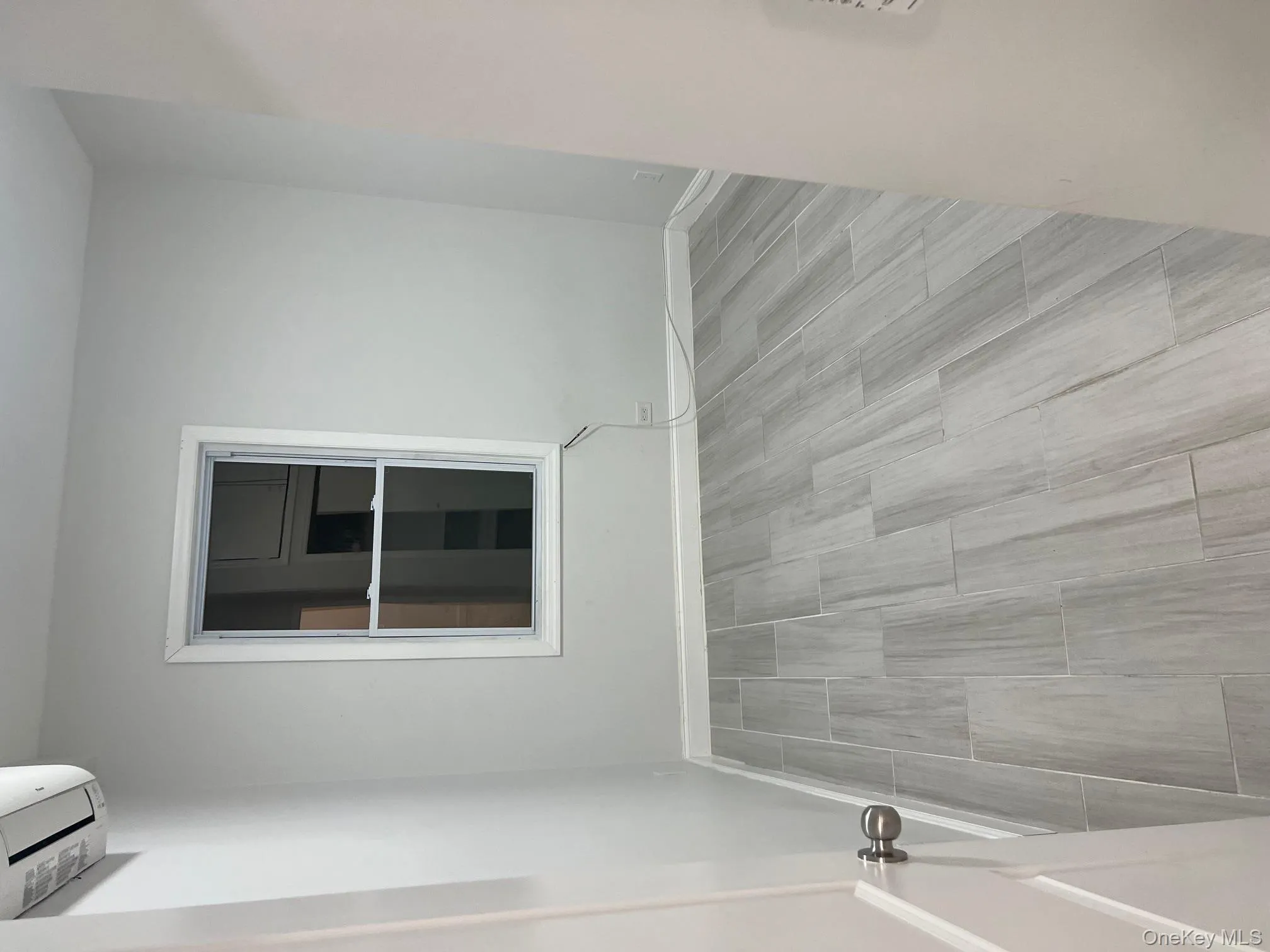 102-03 Northern Boulevard, New York, NY, 2 Bedrooms Bedrooms, 4 Rooms Rooms,1 BathroomBathrooms,Residential Lease,Idx,Northern,0,952001 102-03 Northern Boulevard, New York, NY, 2 Bedrooms Bedrooms, 4 Rooms Rooms,1 BathroomBathrooms,Residential Lease,Idx,Northern,0,952001