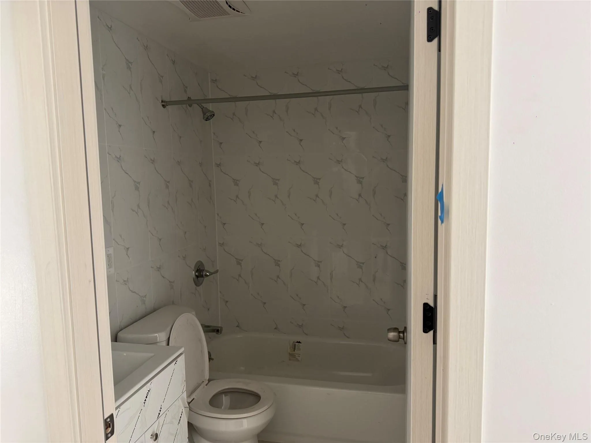 70-33 queens blvd, New York, NY, 3 Bedrooms Bedrooms, 6 Rooms Rooms,2 BathroomsBathrooms,Residential Lease,Idx,queens blvd,0,952004 70-33 queens blvd, New York, NY, 3 Bedrooms Bedrooms, 6 Rooms Rooms,2 BathroomsBathrooms,Residential Lease,Idx,queens blvd,0,952004