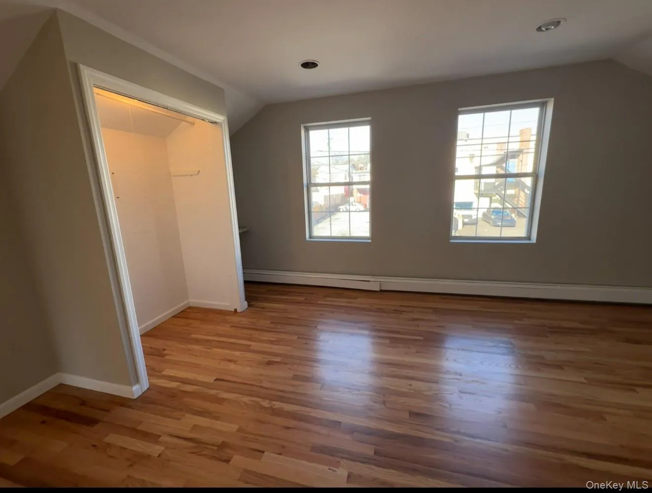 41 Gibson Avenue, White Plains, NY, 5 Bedrooms Bedrooms, ,3 BathroomsBathrooms,Residential Lease,Idx,Avenue,0,952031 41 Gibson Avenue, White Plains, NY, 5 Bedrooms Bedrooms, ,3 BathroomsBathrooms,Residential Lease,Idx,Avenue,0,952031