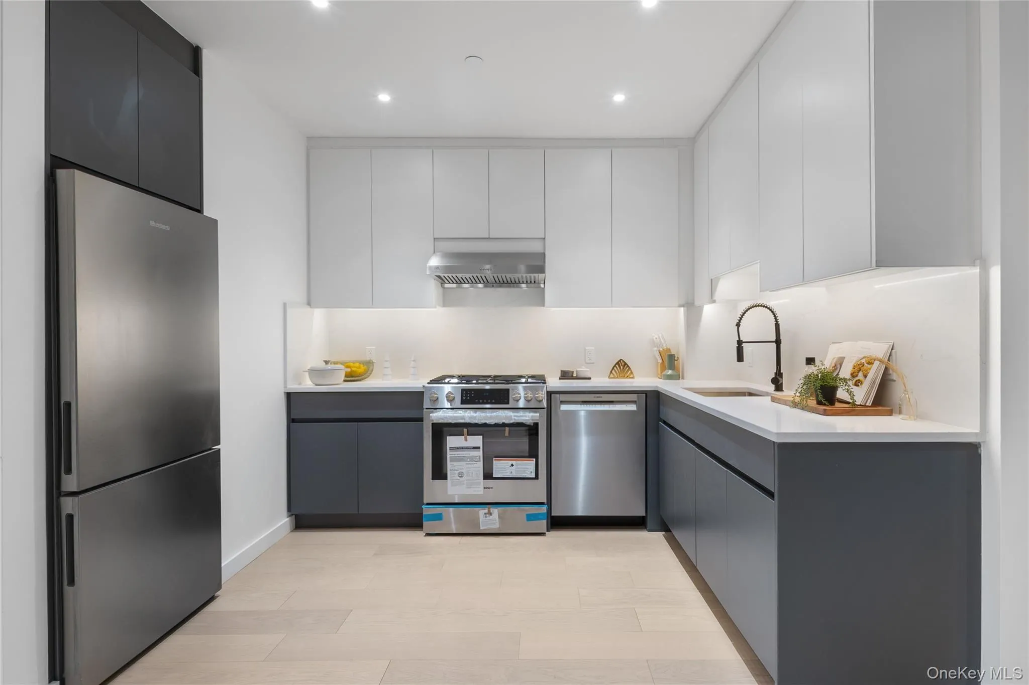 108-15 72nd Avenue, New York, NY, 1 Bedroom Bedrooms, 3 Rooms Rooms,1 BathroomBathrooms,Residential,For Rent,72nd,0,952049 108-15 72nd Avenue, New York, NY, 1 Bedroom Bedrooms, 3 Rooms Rooms,1 BathroomBathrooms,Residential,For Rent,72nd,0,952049