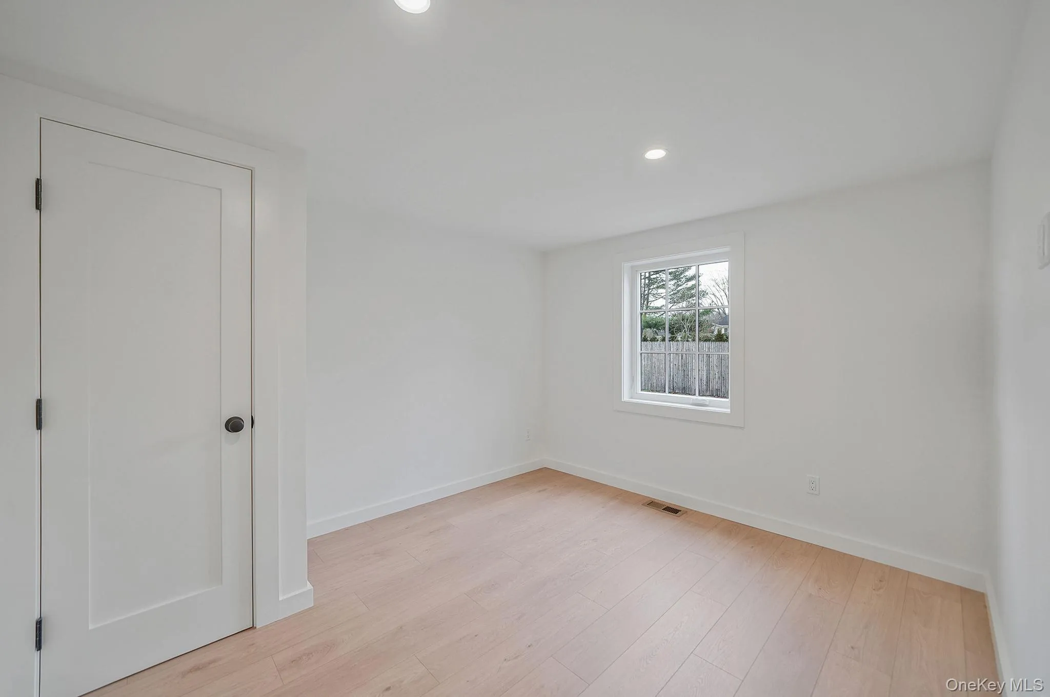 23 Roosevelt Boulevard, Brookhaven, NY, 2 Bedrooms Bedrooms, 5 Rooms Rooms,2 BathroomsBathrooms,Residential Lease,Idx,Roosevelt,0,952088 23 Roosevelt Boulevard, Brookhaven, NY, 2 Bedrooms Bedrooms, 5 Rooms Rooms,2 BathroomsBathrooms,Residential Lease,Idx,Roosevelt,0,952088