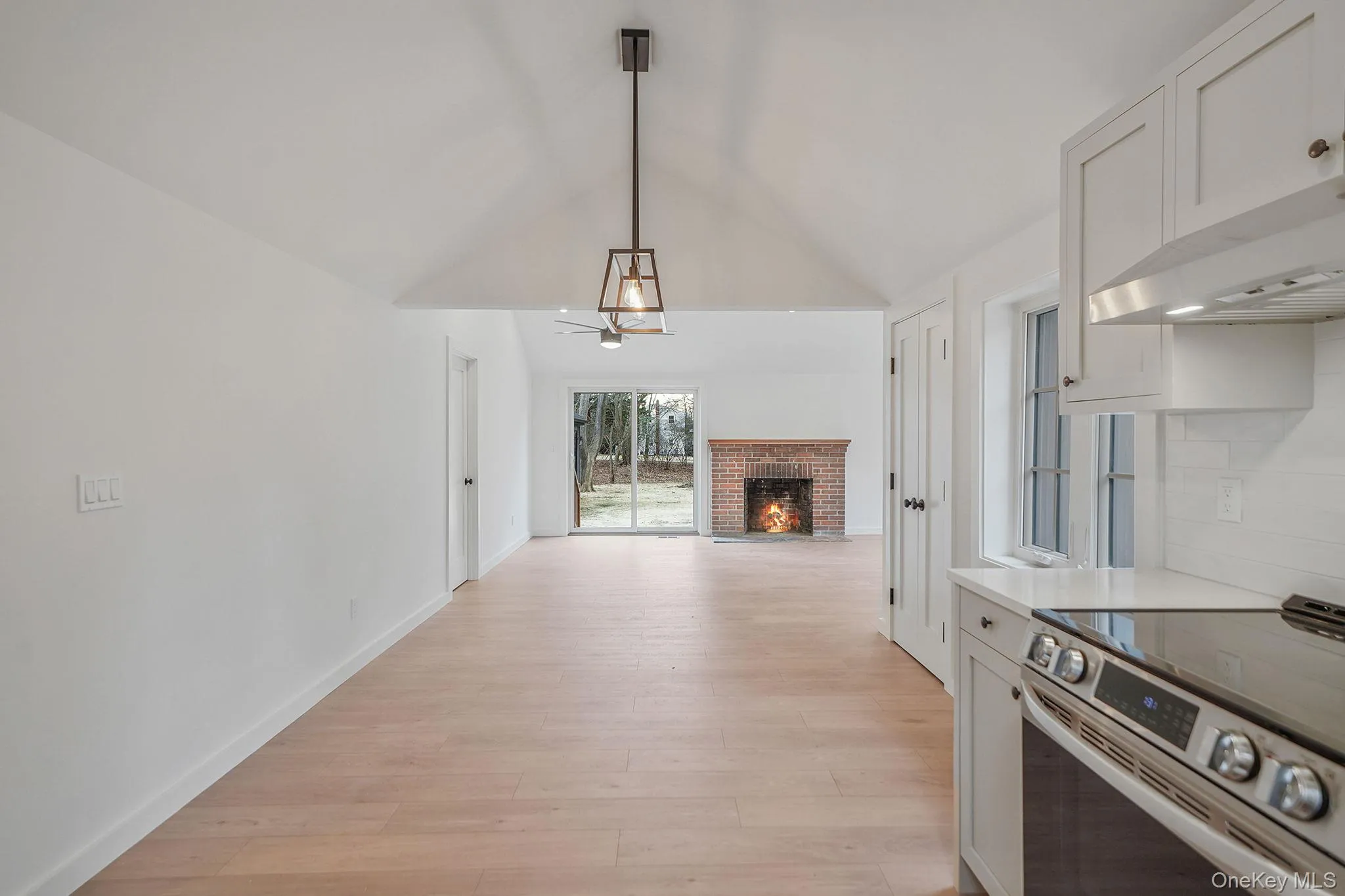 23 Roosevelt Boulevard, Brookhaven, NY, 2 Bedrooms Bedrooms, 5 Rooms Rooms,2 BathroomsBathrooms,Residential Lease,Idx,Roosevelt,0,952088 23 Roosevelt Boulevard, Brookhaven, NY, 2 Bedrooms Bedrooms, 5 Rooms Rooms,2 BathroomsBathrooms,Residential Lease,Idx,Roosevelt,0,952088