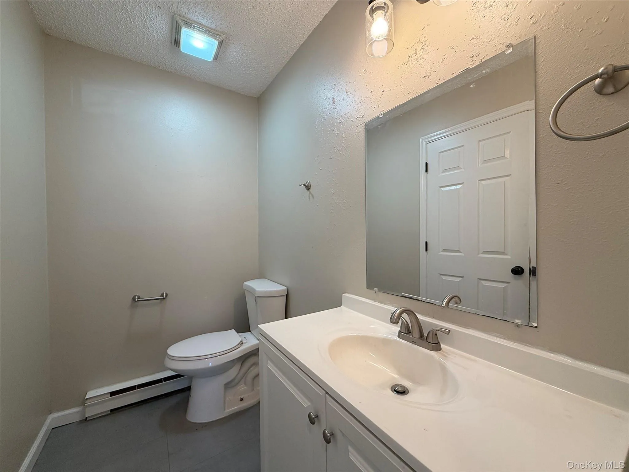 4 Edelweiss Drive, Fallsburg, NY, 2 Bedrooms Bedrooms, 8 Rooms Rooms,1 BathroomBathrooms,Residential Lease,Idx,Edelweiss,0,952115 4 Edelweiss Drive, Fallsburg, NY, 2 Bedrooms Bedrooms, 8 Rooms Rooms,1 BathroomBathrooms,Residential Lease,Idx,Edelweiss,0,952115