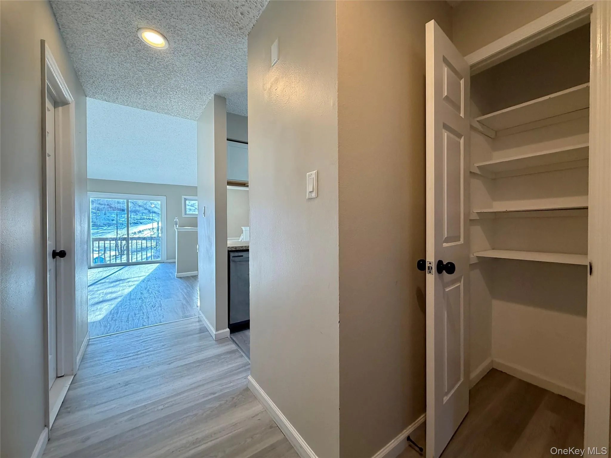 4 Edelweiss Drive, Fallsburg, NY, 2 Bedrooms Bedrooms, 8 Rooms Rooms,1 BathroomBathrooms,Residential Lease,Idx,Edelweiss,0,952115 4 Edelweiss Drive, Fallsburg, NY, 2 Bedrooms Bedrooms, 8 Rooms Rooms,1 BathroomBathrooms,Residential Lease,Idx,Edelweiss,0,952115