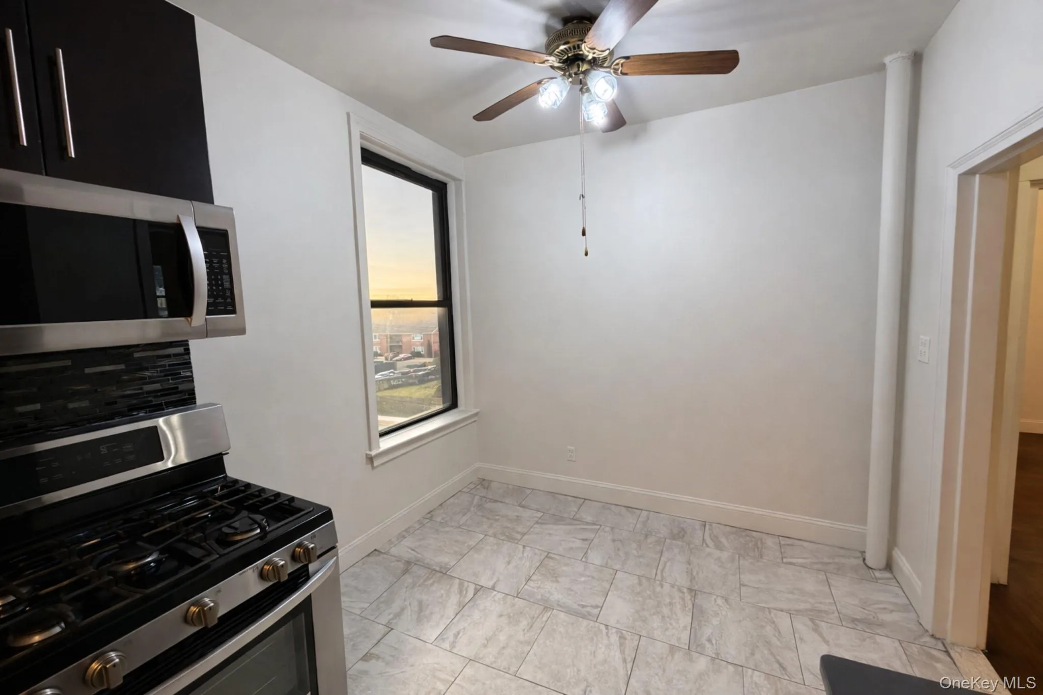 5 Circuit Road, New Rochelle, NY, 2 Bedrooms Bedrooms, 4 Rooms Rooms,1 BathroomBathrooms,Residential,For Rent,Circuit,0,952168 5 Circuit Road, New Rochelle, NY, 2 Bedrooms Bedrooms, 4 Rooms Rooms,1 BathroomBathrooms,Residential,For Rent,Circuit,0,952168