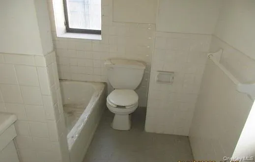 108 Division Avenue, New York, NY, 3 Bedrooms Bedrooms, 5 Rooms Rooms,1 BathroomBathrooms,Residential,For Rent,Division,0,952181 108 Division Avenue, New York, NY, 3 Bedrooms Bedrooms, 5 Rooms Rooms,1 BathroomBathrooms,Residential,For Rent,Division,0,952181