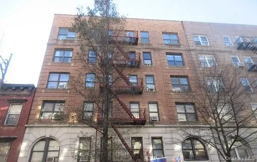 108 Division Avenue, New York, NY, 3 Bedrooms Bedrooms, 5 Rooms Rooms,1 BathroomBathrooms,Residential,For Rent,Division,0,952181 108 Division Avenue, New York, NY, 3 Bedrooms Bedrooms, 5 Rooms Rooms,1 BathroomBathrooms,Residential,For Rent,Division,0,952181