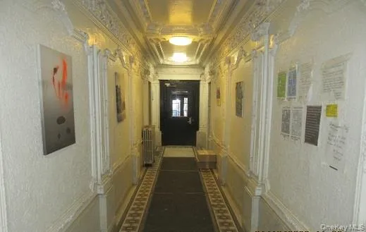 108 Division Avenue, New York, NY, 3 Bedrooms Bedrooms, 5 Rooms Rooms,1 BathroomBathrooms,Residential,For Rent,Division,0,952181 108 Division Avenue, New York, NY, 3 Bedrooms Bedrooms, 5 Rooms Rooms,1 BathroomBathrooms,Residential,For Rent,Division,0,952181