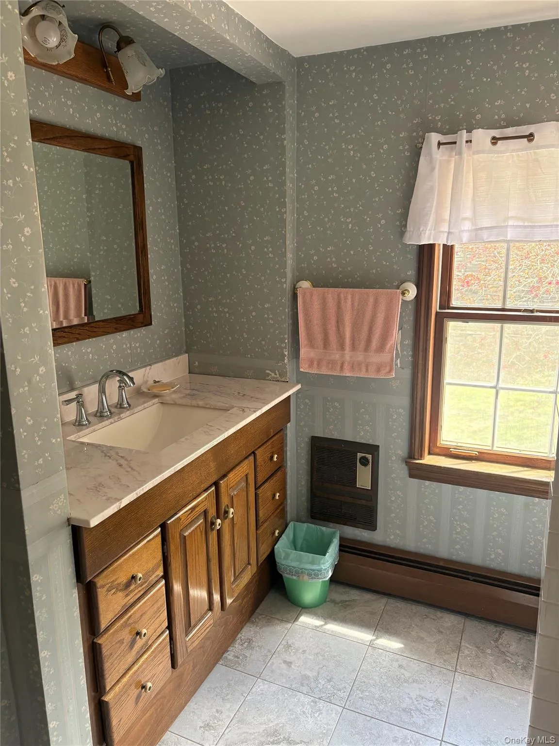 25 Alden Place, Washington, NY, 2 Bedrooms Bedrooms, 4 Rooms Rooms,1 BathroomBathrooms,Residential Lease,For Rent,Alden,0,952214 25 Alden Place, Washington, NY, 2 Bedrooms Bedrooms, 4 Rooms Rooms,1 BathroomBathrooms,Residential Lease,For Rent,Alden,0,952214