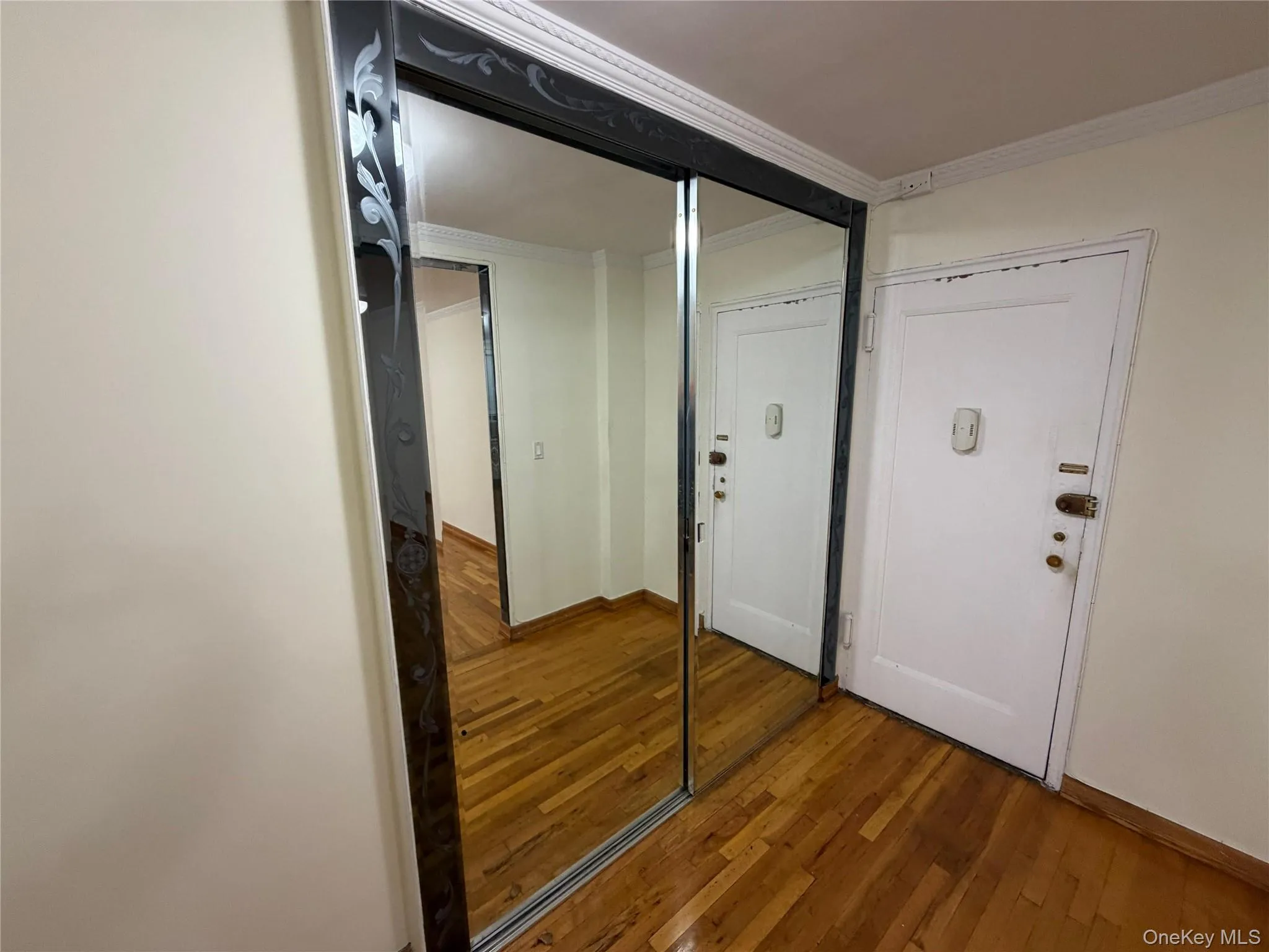 99-63 66th Avenue, New York, NY, 2 Bedrooms Bedrooms, 4 Rooms Rooms,1 BathroomBathrooms,Residential,For Rent,66th,0,952219 99-63 66th Avenue, New York, NY, 2 Bedrooms Bedrooms, 4 Rooms Rooms,1 BathroomBathrooms,Residential,For Rent,66th,0,952219