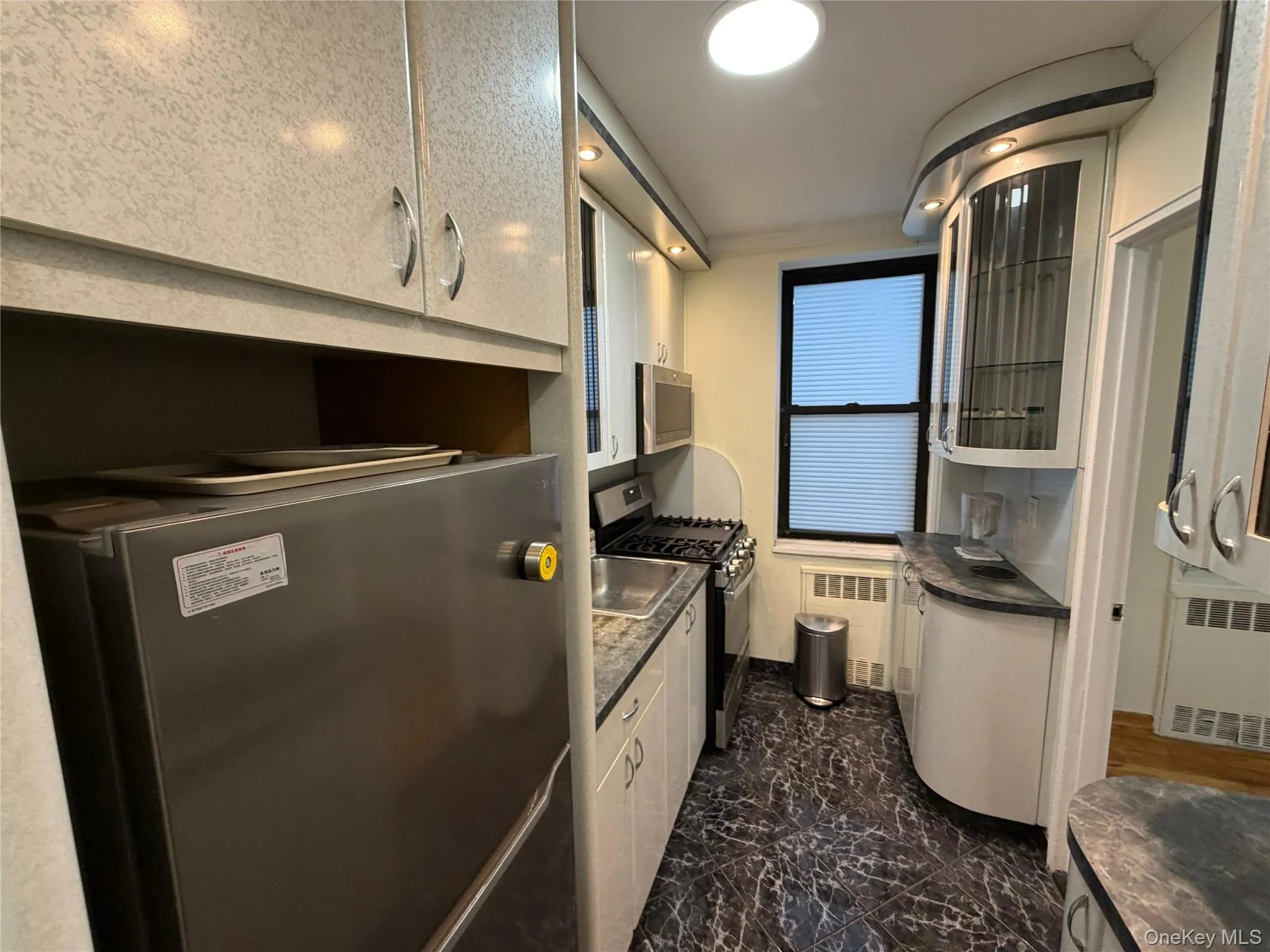 99-63 66th Avenue, New York, NY, 2 Bedrooms Bedrooms, 4 Rooms Rooms,1 BathroomBathrooms,Residential,For Rent,66th,0,952219 99-63 66th Avenue, New York, NY, 2 Bedrooms Bedrooms, 4 Rooms Rooms,1 BathroomBathrooms,Residential,For Rent,66th,0,952219