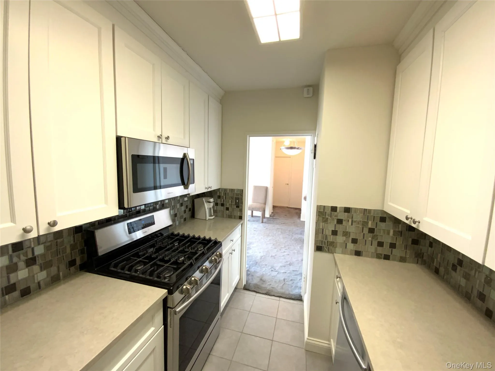 26910 Grand Central Parkway, New York, NY, 1 Bedroom Bedrooms, 4 Rooms Rooms,1 BathroomBathrooms,Residential Sale,For Rent,Grand Central,0,952225 26910 Grand Central Parkway, New York, NY, 1 Bedroom Bedrooms, 4 Rooms Rooms,1 BathroomBathrooms,Residential Sale,For Rent,Grand Central,0,952225