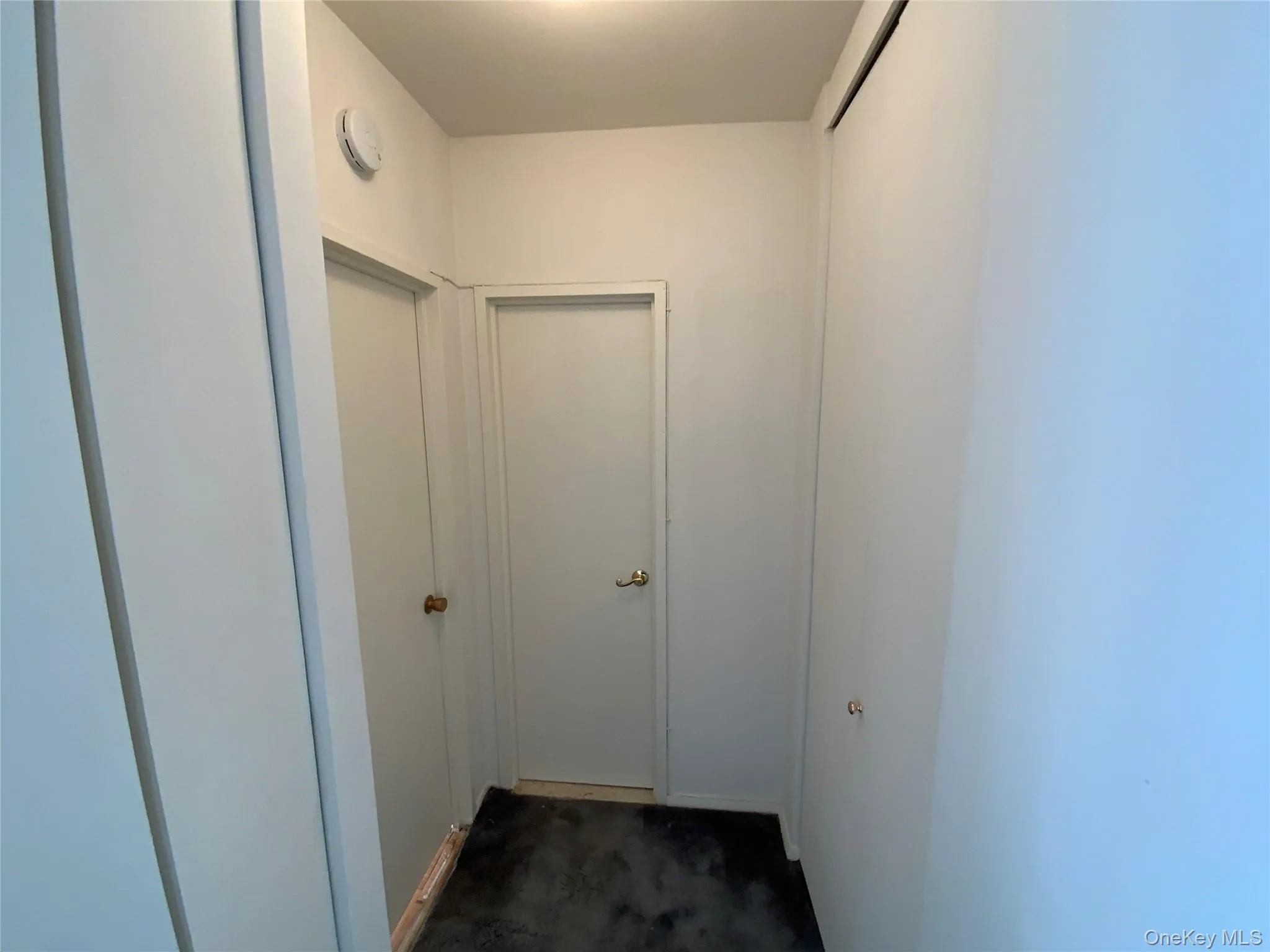 26910 Grand Central Parkway, New York, NY, 1 Bedroom Bedrooms, 4 Rooms Rooms,1 BathroomBathrooms,Residential Sale,For Rent,Grand Central,0,952225 26910 Grand Central Parkway, New York, NY, 1 Bedroom Bedrooms, 4 Rooms Rooms,1 BathroomBathrooms,Residential Sale,For Rent,Grand Central,0,952225
