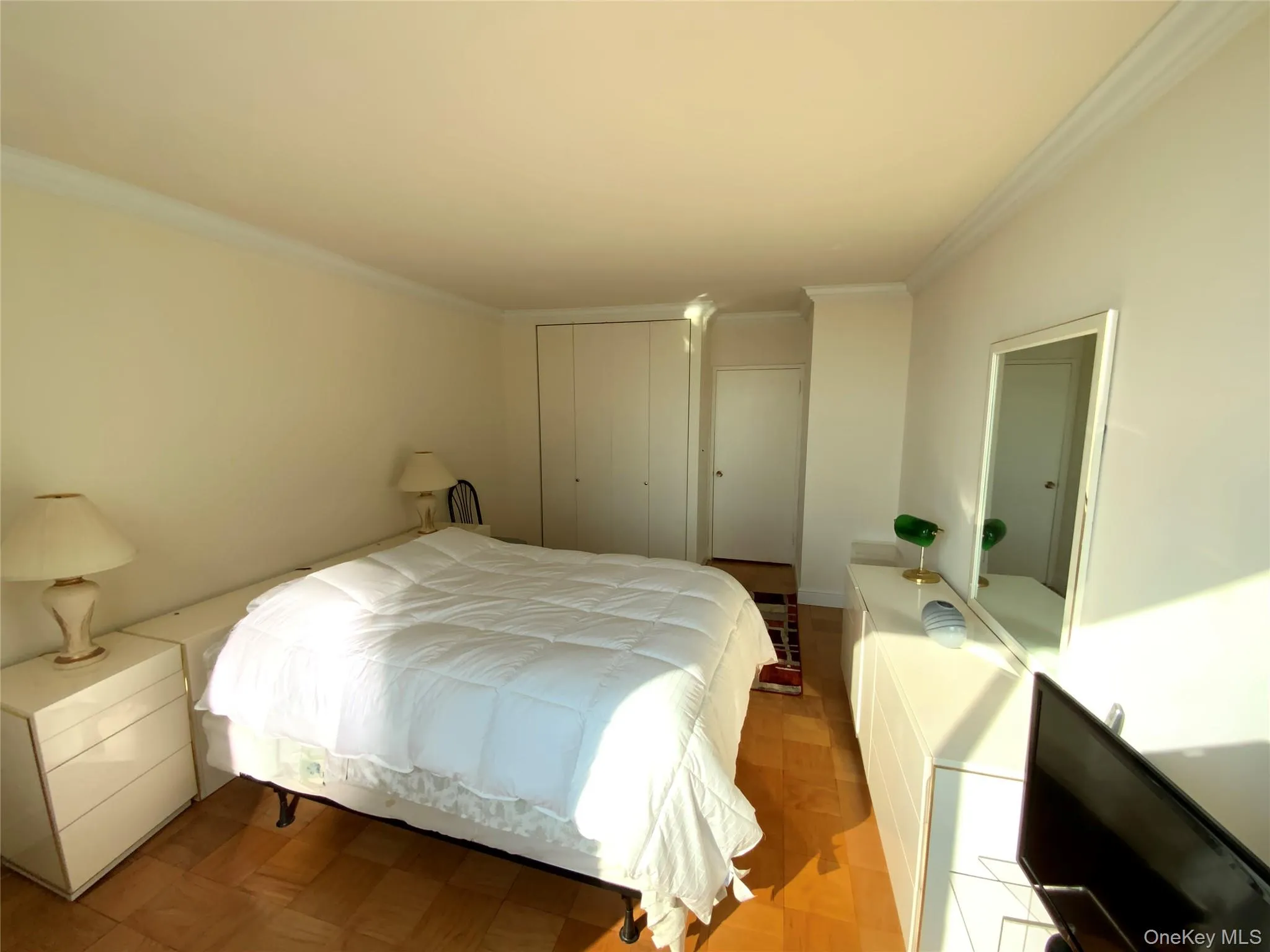 26910 Grand Central Parkway, New York, NY, 1 Bedroom Bedrooms, 4 Rooms Rooms,1 BathroomBathrooms,Residential Sale,For Rent,Grand Central,0,952225 26910 Grand Central Parkway, New York, NY, 1 Bedroom Bedrooms, 4 Rooms Rooms,1 BathroomBathrooms,Residential Sale,For Rent,Grand Central,0,952225