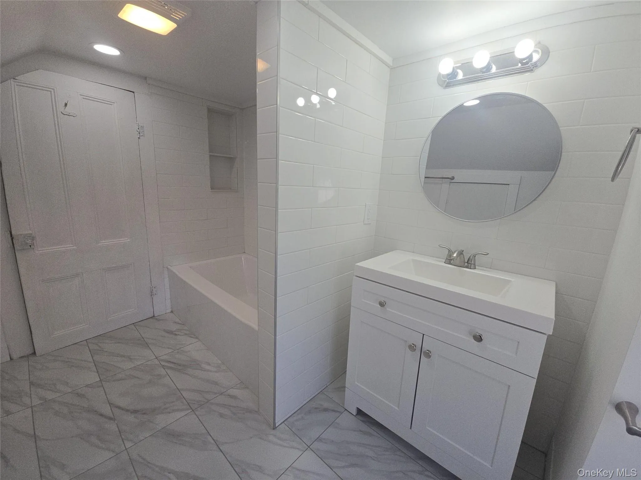 647 County Route 78, Middletown, NY, 3 Bedrooms Bedrooms, 6 Rooms Rooms,1 BathroomBathrooms,Residential Lease,For Rent,County Route 78,0,952230 647 County Route 78, Middletown, NY, 3 Bedrooms Bedrooms, 6 Rooms Rooms,1 BathroomBathrooms,Residential Lease,For Rent,County Route 78,0,952230