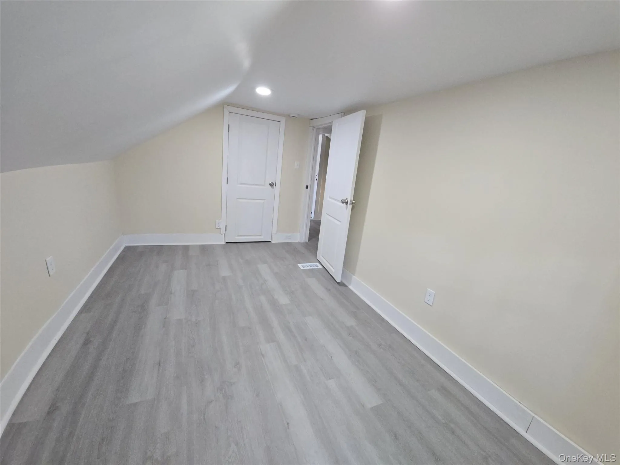 647 County Route 78, Middletown, NY, 3 Bedrooms Bedrooms, 6 Rooms Rooms,1 BathroomBathrooms,Residential Lease,For Rent,County Route 78,0,952230 647 County Route 78, Middletown, NY, 3 Bedrooms Bedrooms, 6 Rooms Rooms,1 BathroomBathrooms,Residential Lease,For Rent,County Route 78,0,952230