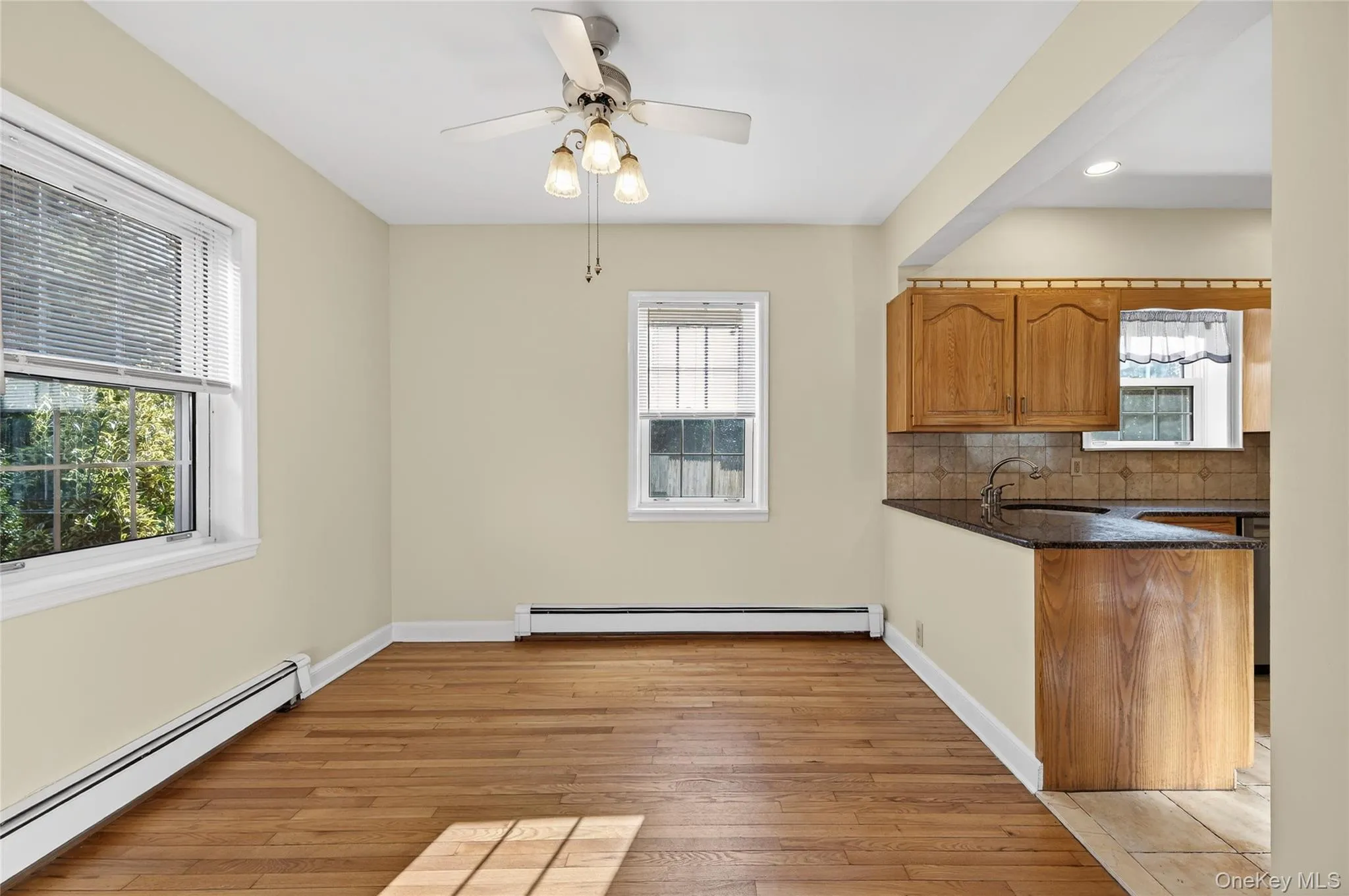 3 Woodmere Avenue, North Hempstead, NY, 4 Bedrooms Bedrooms, 7 Rooms Rooms,2 BathroomsBathrooms,Residential Lease,Idx,Woodmere,0,952240 3 Woodmere Avenue, North Hempstead, NY, 4 Bedrooms Bedrooms, 7 Rooms Rooms,2 BathroomsBathrooms,Residential Lease,Idx,Woodmere,0,952240