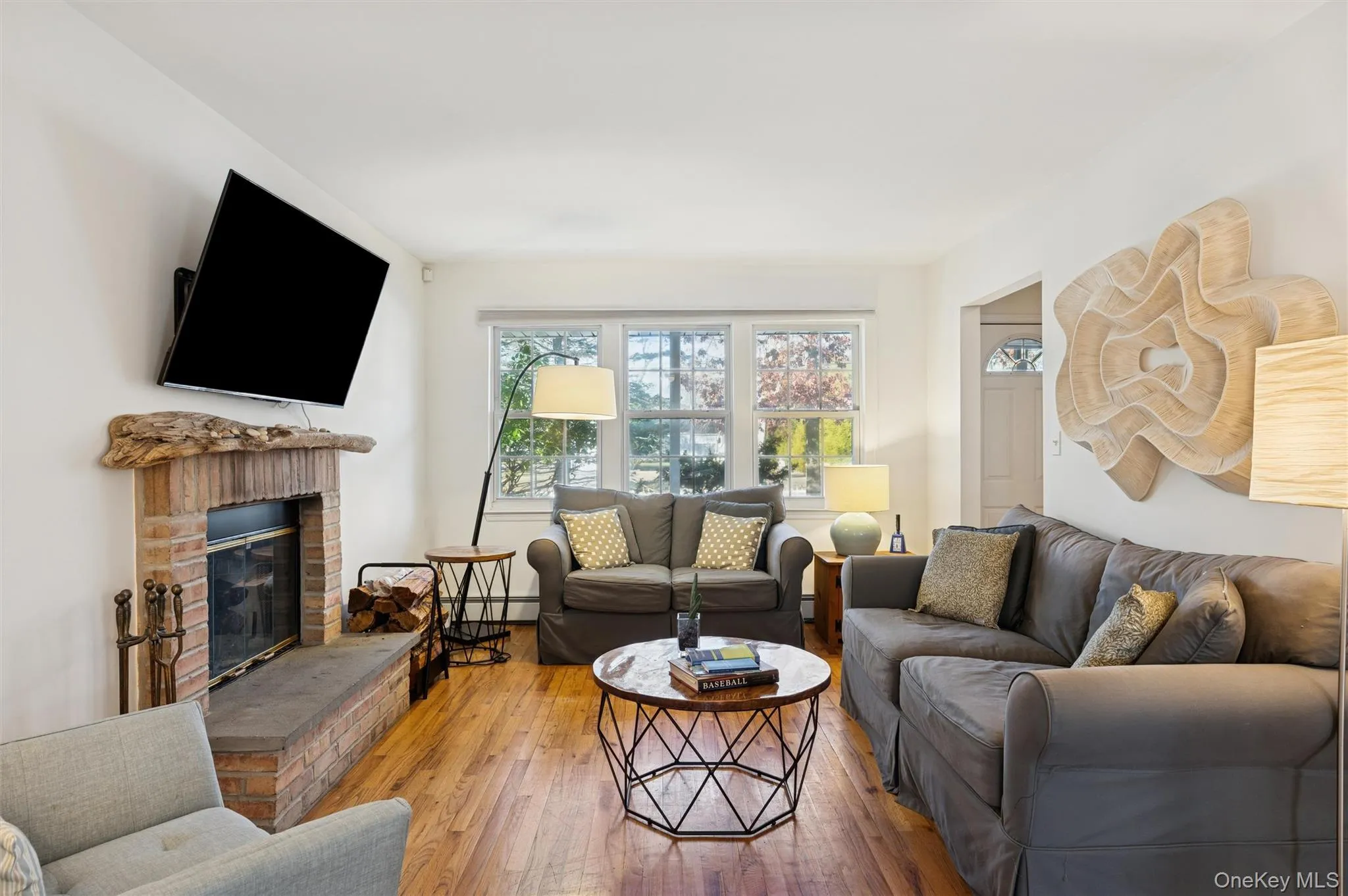7 Huckleberry Lane, Southampton, NY, 4 Bedrooms Bedrooms, 7 Rooms Rooms,2 BathroomsBathrooms,Residential Lease,For Rent,Huckleberry,0,952253 7 Huckleberry Lane, Southampton, NY, 4 Bedrooms Bedrooms, 7 Rooms Rooms,2 BathroomsBathrooms,Residential Lease,For Rent,Huckleberry,0,952253