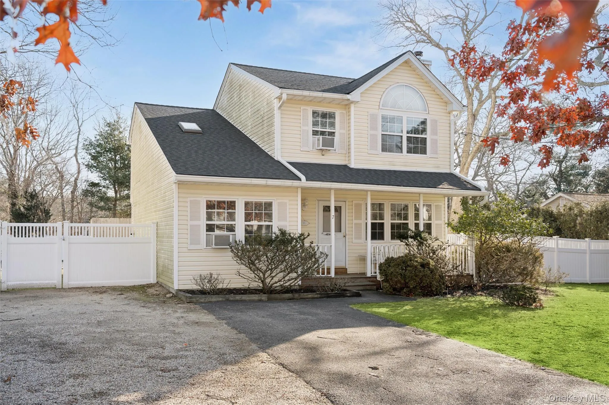 7 Huckleberry Lane, Southampton, NY, 4 Bedrooms Bedrooms, 7 Rooms Rooms,2 BathroomsBathrooms,Residential Lease,For Rent,Huckleberry,0,952253 7 Huckleberry Lane, Southampton, NY, 4 Bedrooms Bedrooms, 7 Rooms Rooms,2 BathroomsBathrooms,Residential Lease,For Rent,Huckleberry,0,952253