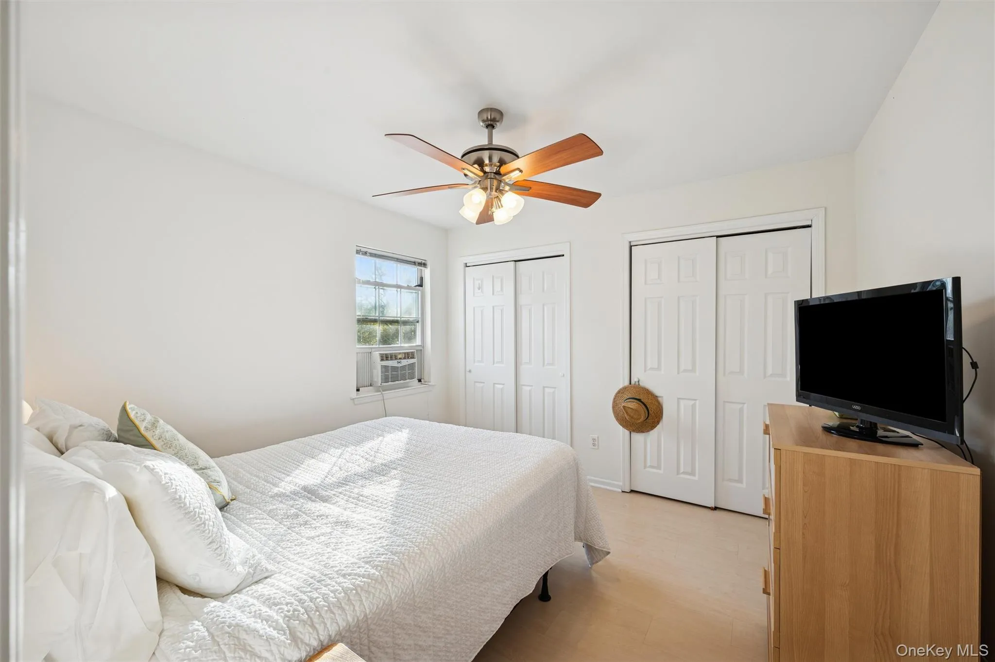 7 Huckleberry Lane, Southampton, NY, 4 Bedrooms Bedrooms, 7 Rooms Rooms,2 BathroomsBathrooms,Residential Lease,For Rent,Huckleberry,0,952253 7 Huckleberry Lane, Southampton, NY, 4 Bedrooms Bedrooms, 7 Rooms Rooms,2 BathroomsBathrooms,Residential Lease,For Rent,Huckleberry,0,952253