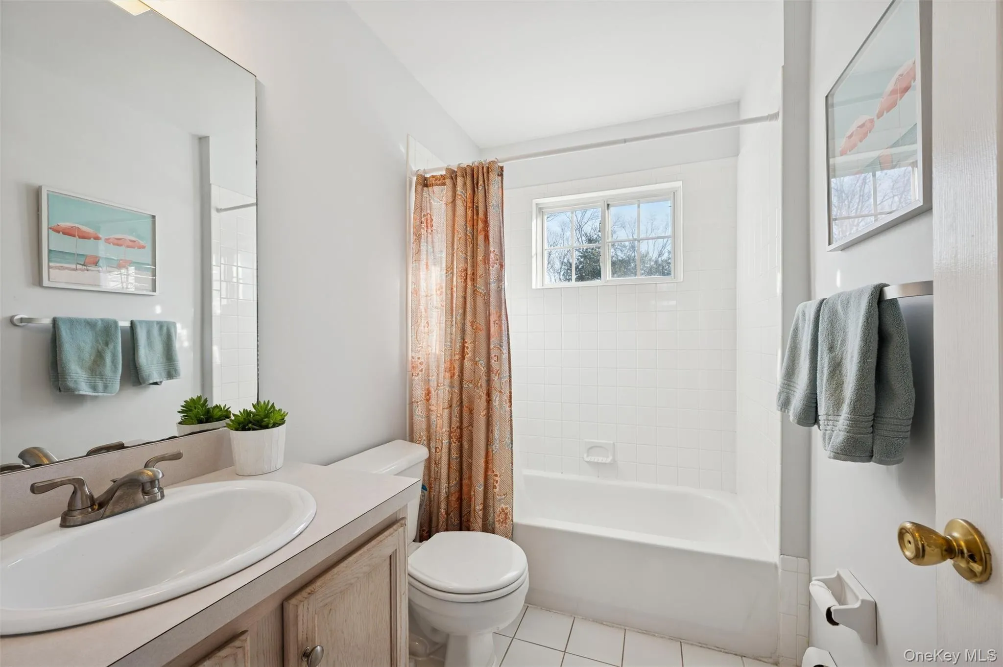 7 Huckleberry Lane, Southampton, NY, 4 Bedrooms Bedrooms, 7 Rooms Rooms,2 BathroomsBathrooms,Residential Lease,For Rent,Huckleberry,0,952253 7 Huckleberry Lane, Southampton, NY, 4 Bedrooms Bedrooms, 7 Rooms Rooms,2 BathroomsBathrooms,Residential Lease,For Rent,Huckleberry,0,952253
