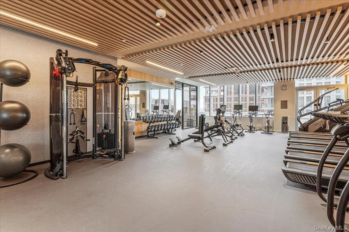 133-36 37th Avenue, New York, NY, 1 Bedroom Bedrooms, 4 Rooms Rooms,1 BathroomBathrooms,Residential,For Rent,37th,0,952282 133-36 37th Avenue, New York, NY, 1 Bedroom Bedrooms, 4 Rooms Rooms,1 BathroomBathrooms,Residential,For Rent,37th,0,952282