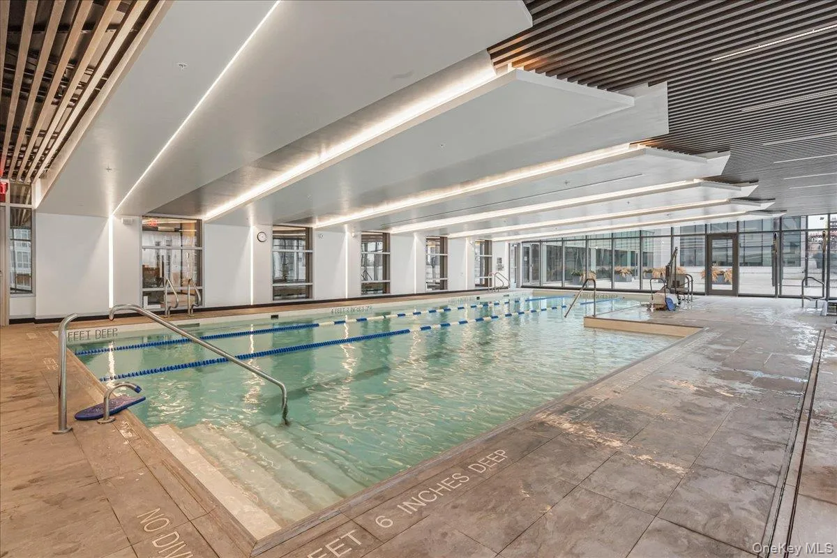 133-36 37th Avenue, New York, NY, 1 Bedroom Bedrooms, 4 Rooms Rooms,1 BathroomBathrooms,Residential,For Rent,37th,0,952282 133-36 37th Avenue, New York, NY, 1 Bedroom Bedrooms, 4 Rooms Rooms,1 BathroomBathrooms,Residential,For Rent,37th,0,952282