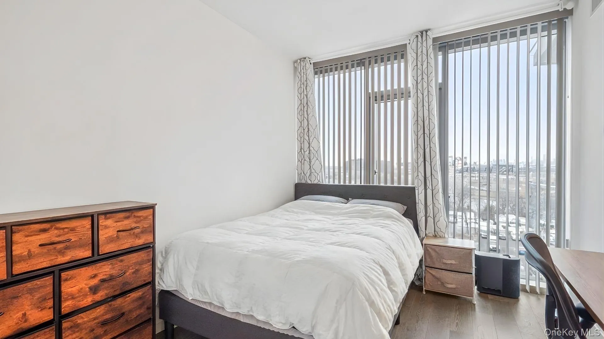 133-36 37th Avenue, New York, NY, 1 Bedroom Bedrooms, 4 Rooms Rooms,1 BathroomBathrooms,Residential,For Rent,37th,0,952282 133-36 37th Avenue, New York, NY, 1 Bedroom Bedrooms, 4 Rooms Rooms,1 BathroomBathrooms,Residential,For Rent,37th,0,952282