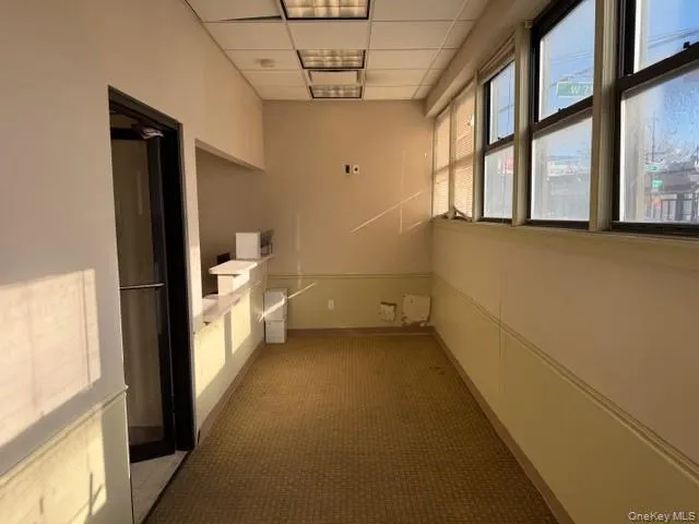 Walk in reception Walk in reception