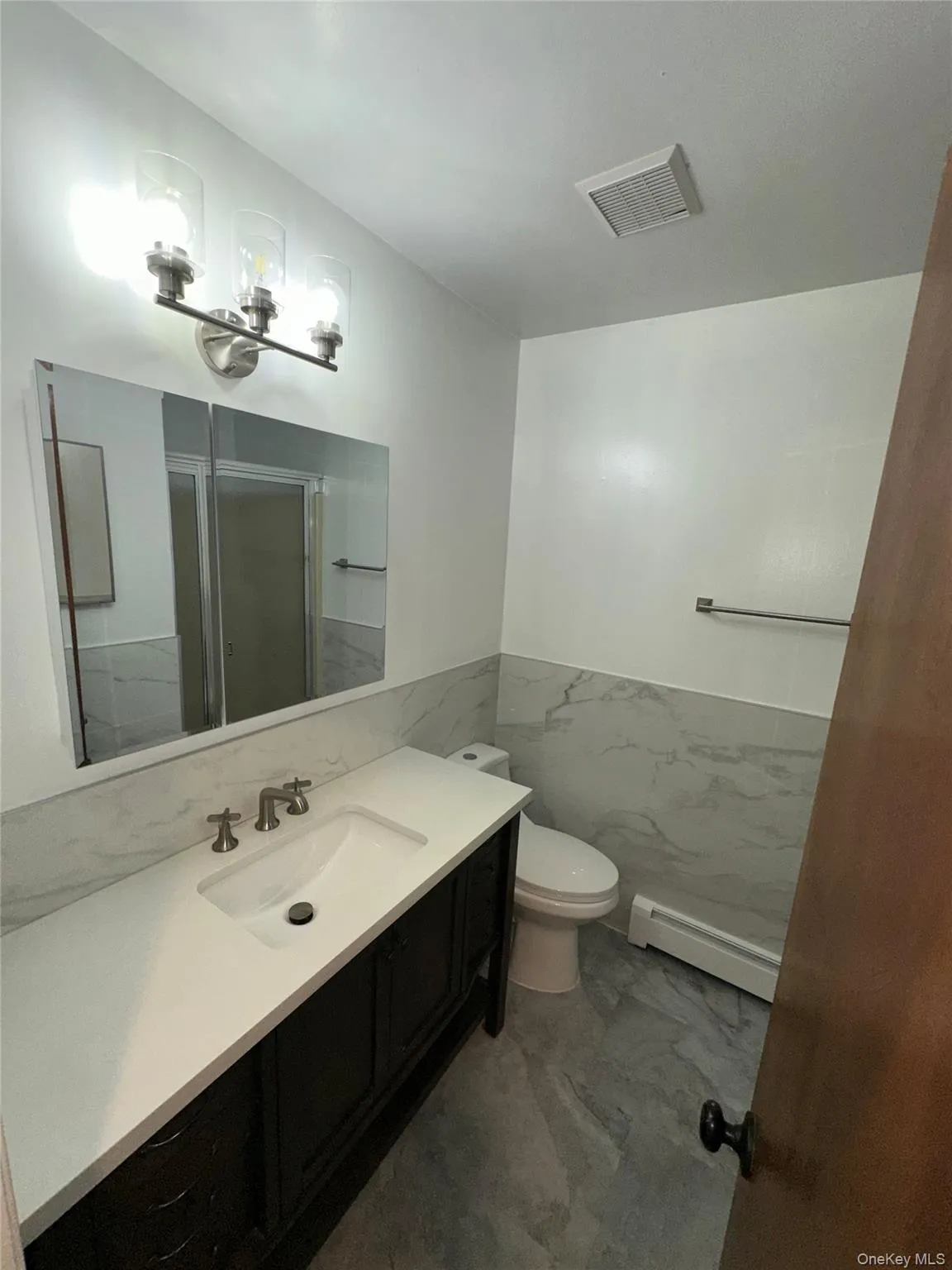 83 Manorhaven Boulevard, North Hempstead, NY, 2 Bedrooms Bedrooms, 3 Rooms Rooms,2 BathroomsBathrooms,Residential Lease,For Rent,Manorhaven,0,952290 83 Manorhaven Boulevard, North Hempstead, NY, 2 Bedrooms Bedrooms, 3 Rooms Rooms,2 BathroomsBathrooms,Residential Lease,For Rent,Manorhaven,0,952290