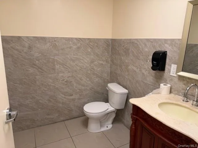 5037 Broadway, New York, NY, ,Commercial Lease,For Rent,Broadway,0,952307 5037 Broadway, New York, NY, ,Commercial Lease,For Rent,Broadway,0,952307
