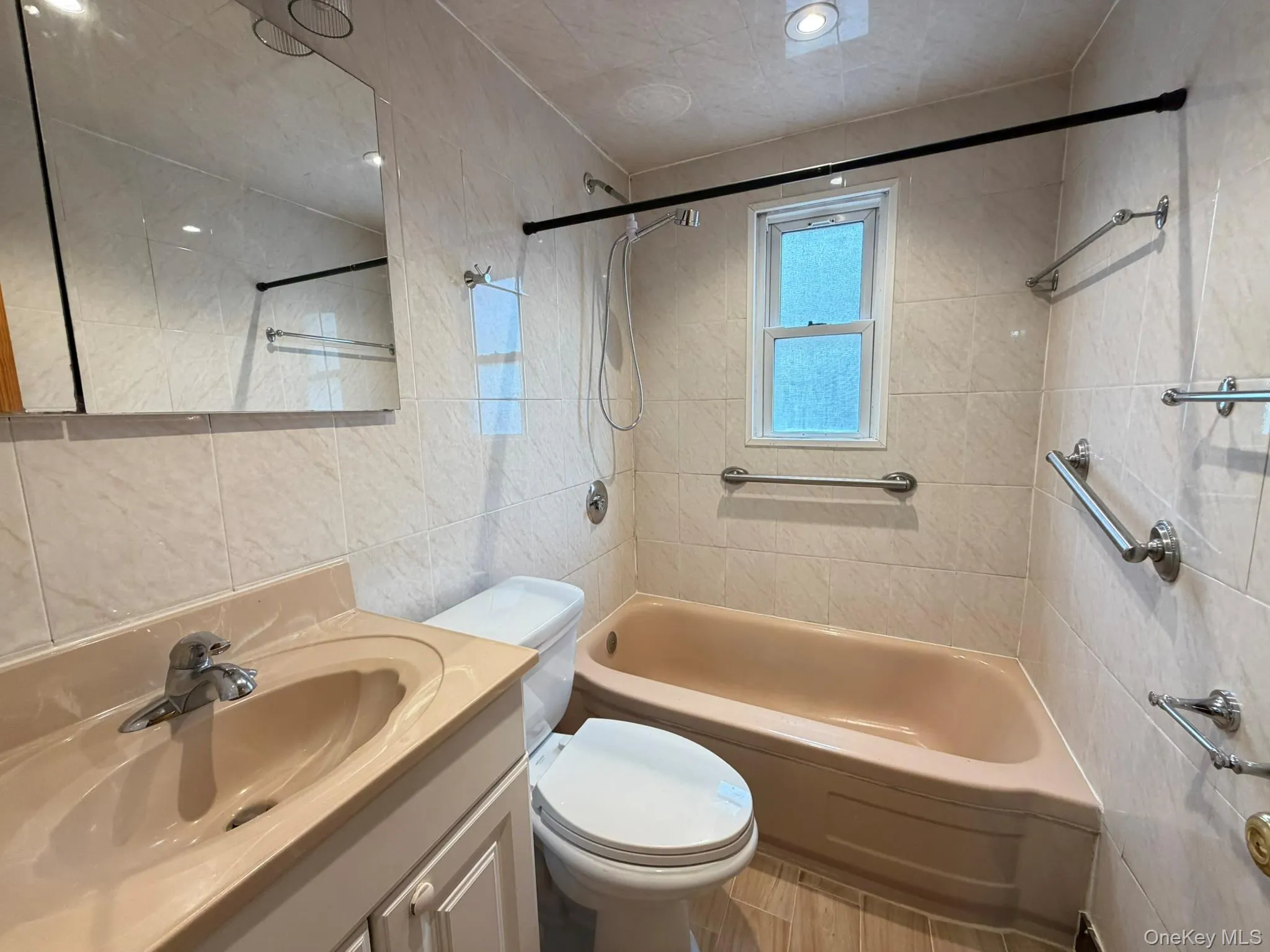 137-02 64th Road, New York, NY, 3 Bedrooms Bedrooms, 9 Rooms Rooms,2 BathroomsBathrooms,Residential Lease,Idx,64th,0,952328 137-02 64th Road, New York, NY, 3 Bedrooms Bedrooms, 9 Rooms Rooms,2 BathroomsBathrooms,Residential Lease,Idx,64th,0,952328