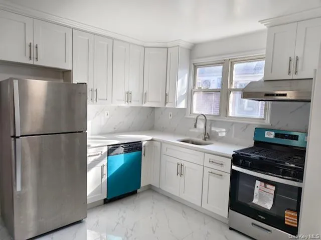 58-27 208 st, New York, NY, 4 Bedrooms Bedrooms, 8 Rooms Rooms,2 BathroomsBathrooms,Residential Lease,Idx,208 st,0,952344 58-27 208 st, New York, NY, 4 Bedrooms Bedrooms, 8 Rooms Rooms,2 BathroomsBathrooms,Residential Lease,Idx,208 st,0,952344
