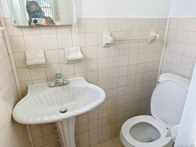 58-27 208 st, New York, NY, 4 Bedrooms Bedrooms, 8 Rooms Rooms,2 BathroomsBathrooms,Residential Lease,Idx,208 st,0,952344 58-27 208 st, New York, NY, 4 Bedrooms Bedrooms, 8 Rooms Rooms,2 BathroomsBathrooms,Residential Lease,Idx,208 st,0,952344