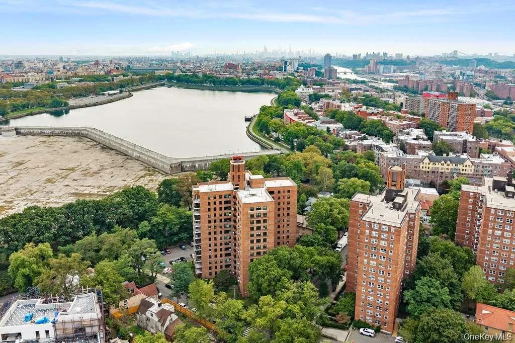 3850 Sedgwick Avenue, New York, NY, 2 Bedrooms Bedrooms, 4 Rooms Rooms,1 BathroomBathrooms,Residential Lease,Idx,Sedgwick,0,952350 3850 Sedgwick Avenue, New York, NY, 2 Bedrooms Bedrooms, 4 Rooms Rooms,1 BathroomBathrooms,Residential Lease,Idx,Sedgwick,0,952350