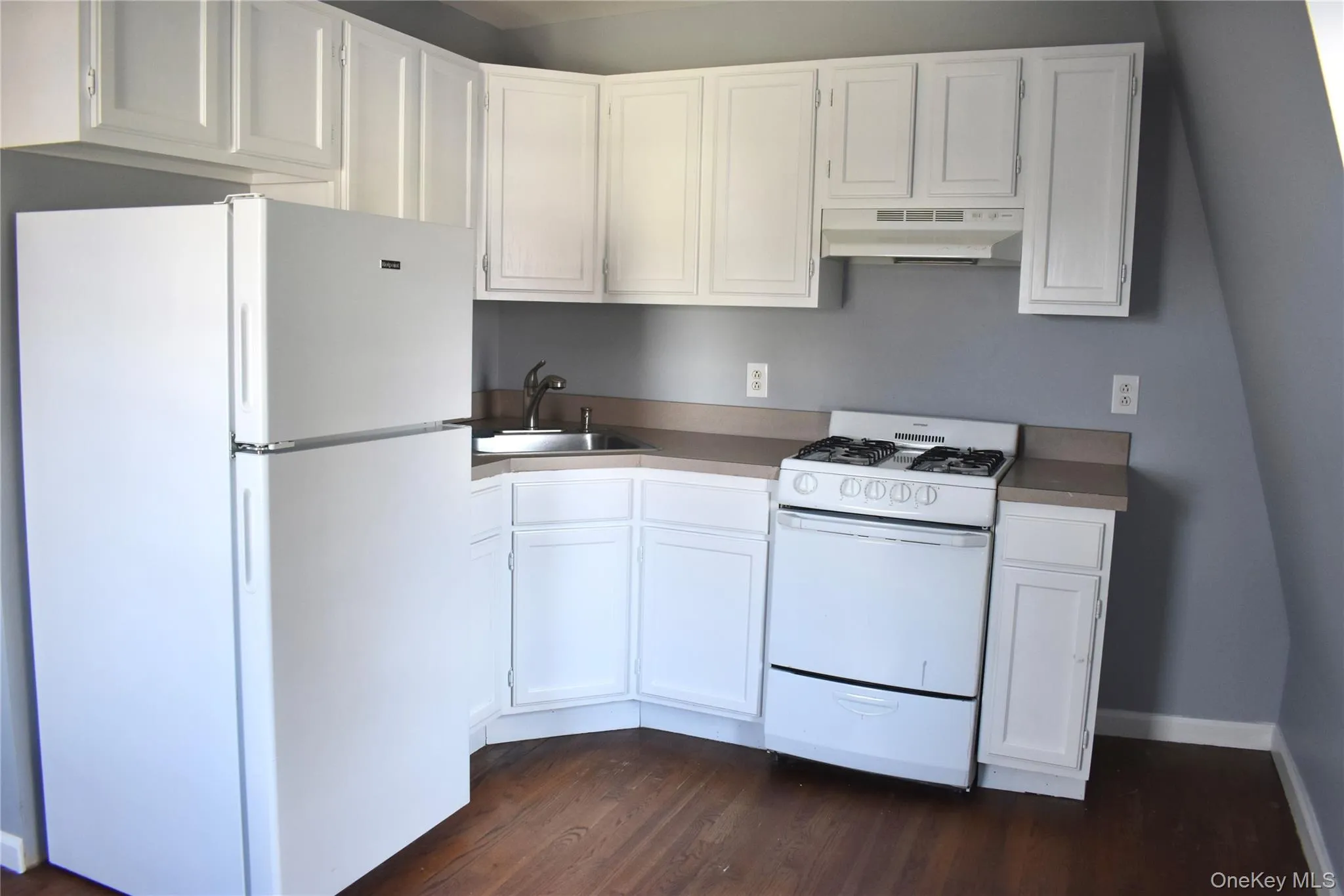 46 Prospect Street, Orangetown, NY, 2 Bedrooms Bedrooms, 3 Rooms Rooms,1 BathroomBathrooms,Residential Lease,For Rent,Prospect,0,952352 46 Prospect Street, Orangetown, NY, 2 Bedrooms Bedrooms, 3 Rooms Rooms,1 BathroomBathrooms,Residential Lease,For Rent,Prospect,0,952352