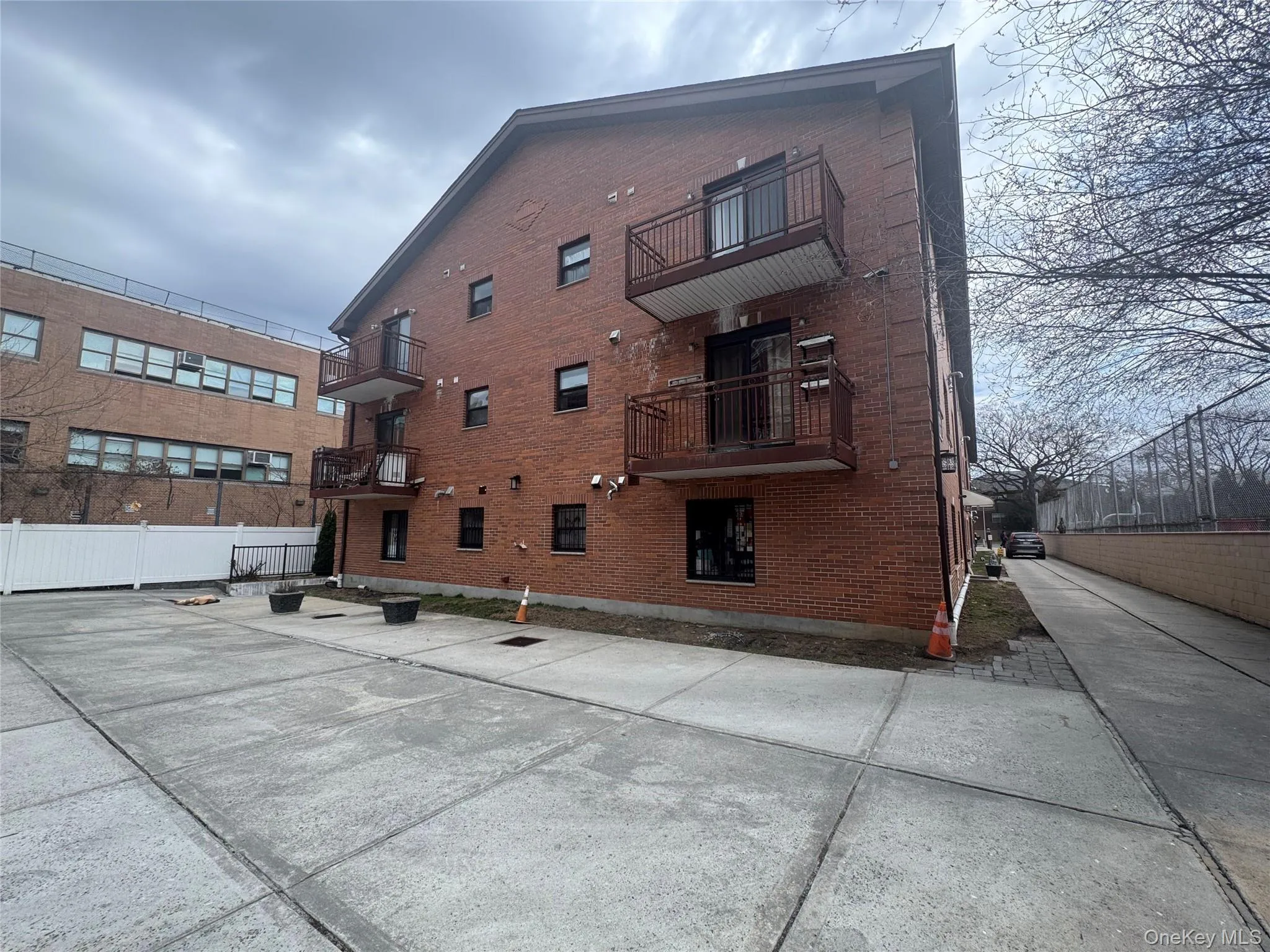 7548 Parsons Boulevard, New York, NY, 2 Bedrooms Bedrooms, 5 Rooms Rooms,2 BathroomsBathrooms,Residential Sale,For Rent,Parsons,0,952356 7548 Parsons Boulevard, New York, NY, 2 Bedrooms Bedrooms, 5 Rooms Rooms,2 BathroomsBathrooms,Residential Sale,For Rent,Parsons,0,952356