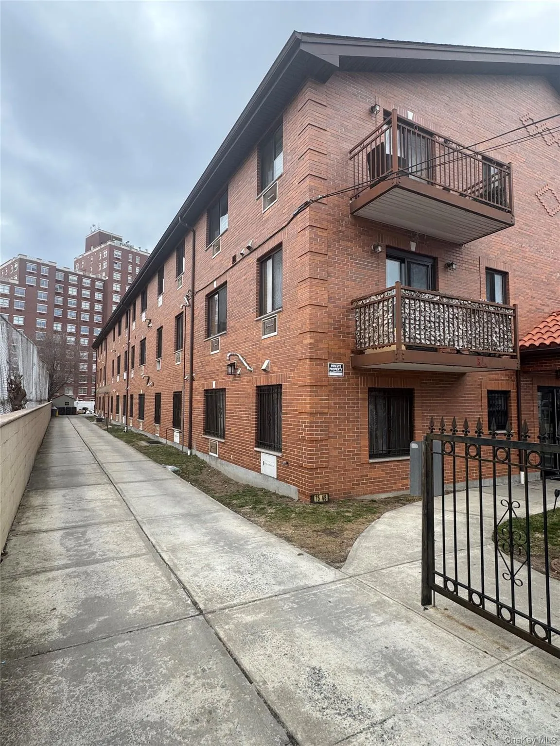 7548 Parsons Boulevard, New York, NY, 2 Bedrooms Bedrooms, 5 Rooms Rooms,2 BathroomsBathrooms,Residential Sale,For Rent,Parsons,0,952356 7548 Parsons Boulevard, New York, NY, 2 Bedrooms Bedrooms, 5 Rooms Rooms,2 BathroomsBathrooms,Residential Sale,For Rent,Parsons,0,952356