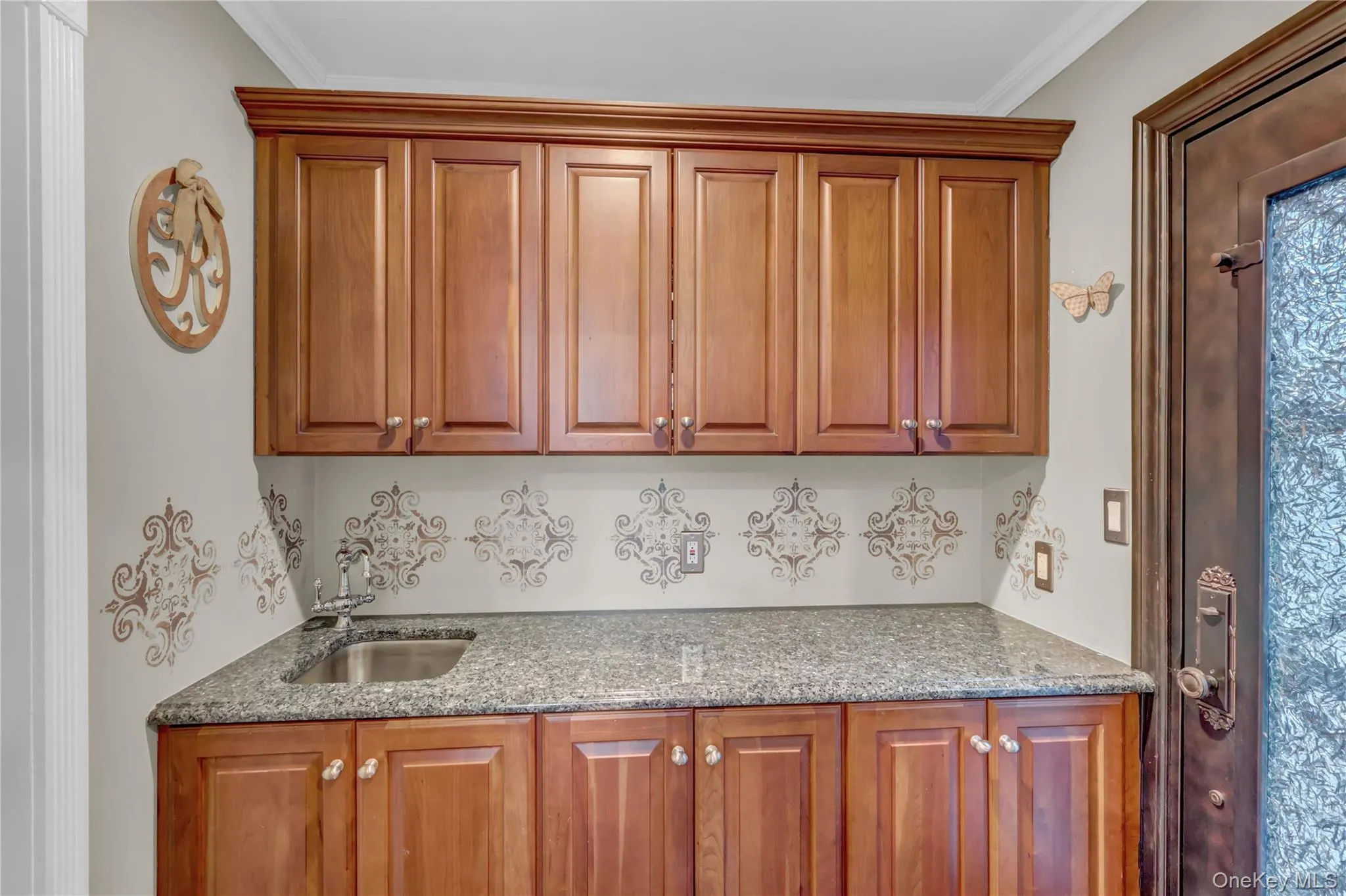 2 Riverview Terrace, Smithtown, NY, 6 Bedrooms Bedrooms, 15 Rooms Rooms,5 BathroomsBathrooms,Residential,For Rent,Riverview,0,952372 2 Riverview Terrace, Smithtown, NY, 6 Bedrooms Bedrooms, 15 Rooms Rooms,5 BathroomsBathrooms,Residential,For Rent,Riverview,0,952372